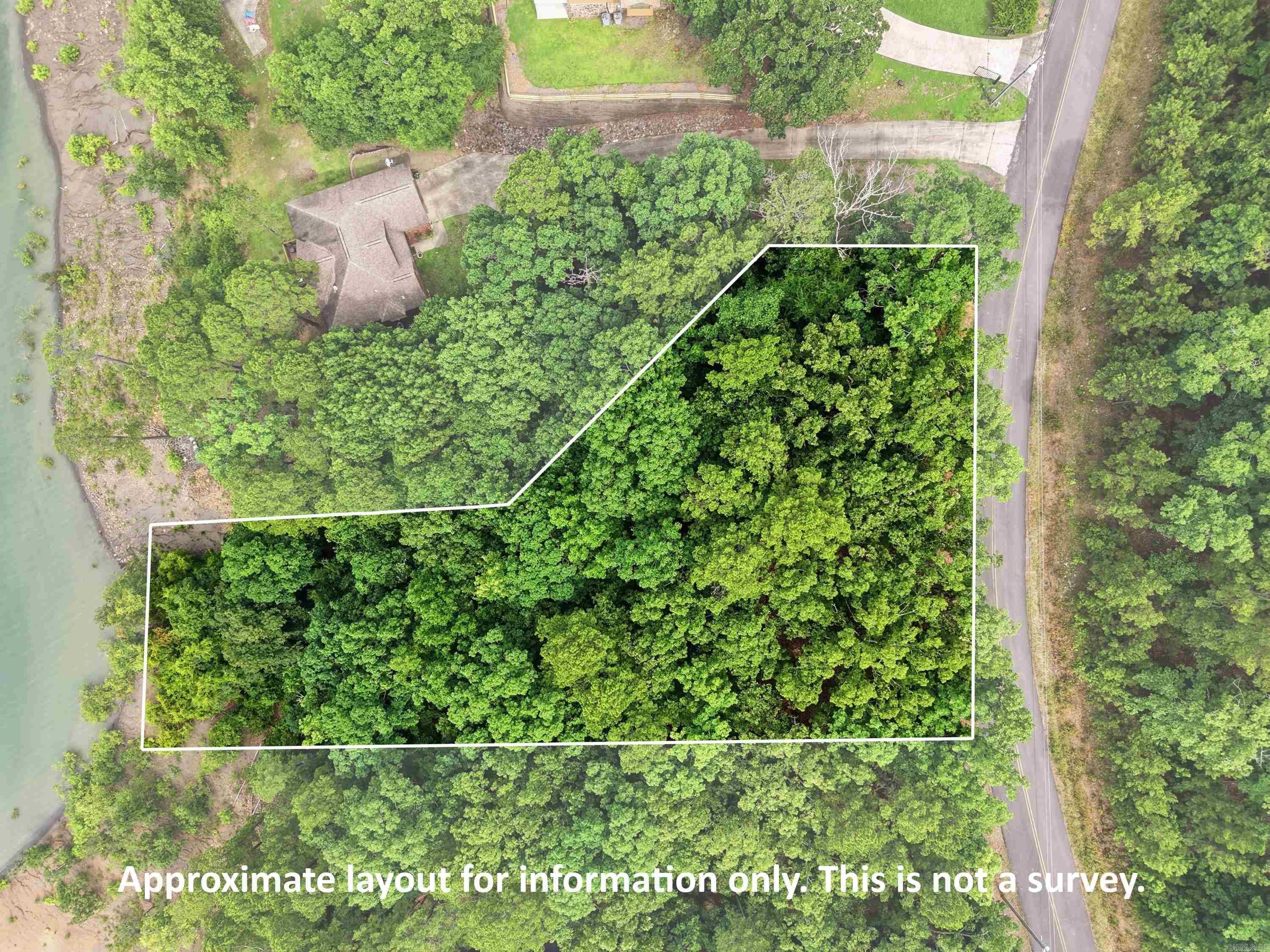 609 Lakefront Road Property Photo 3