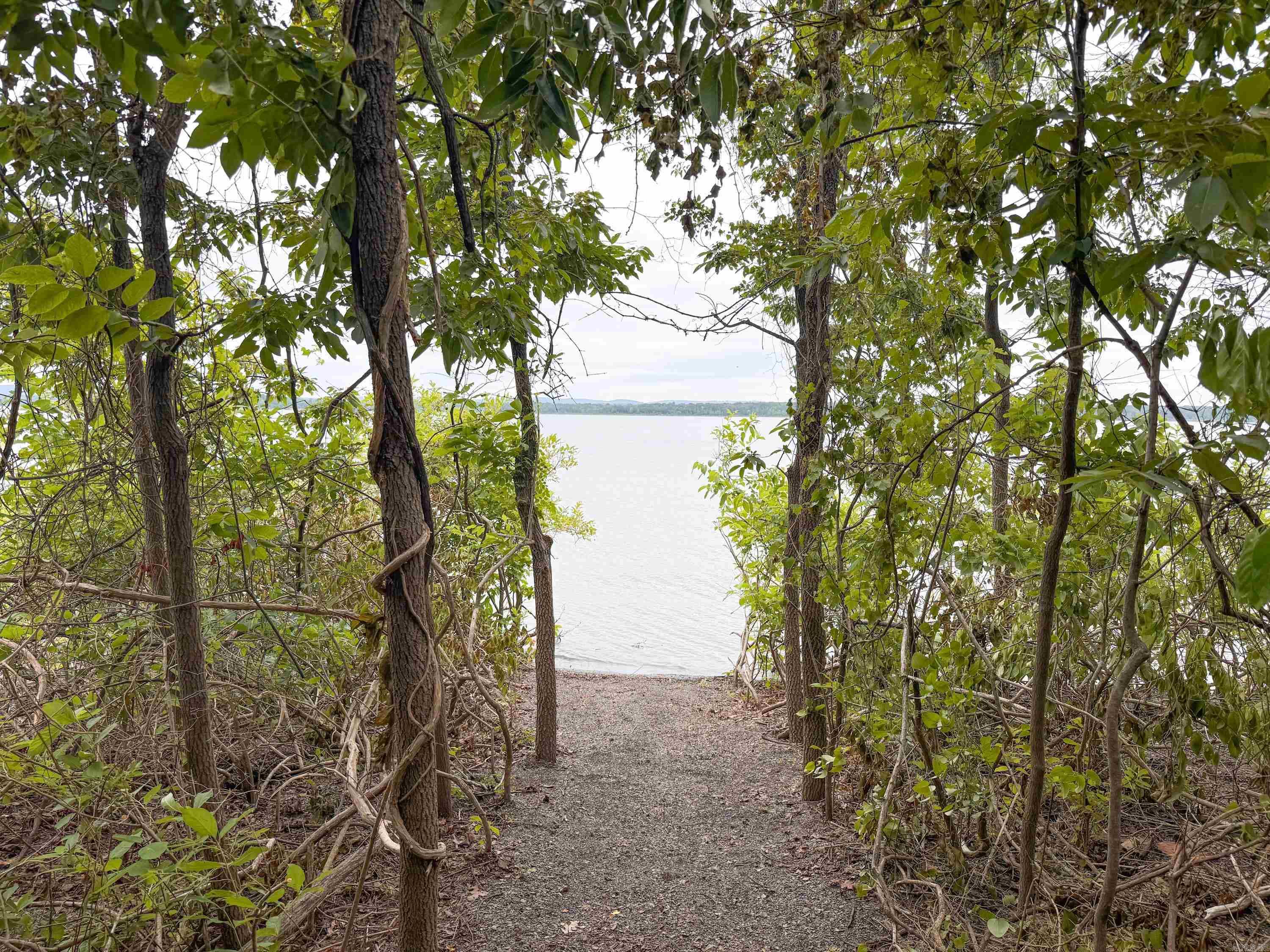 609 Lakefront Road Property Photo 25