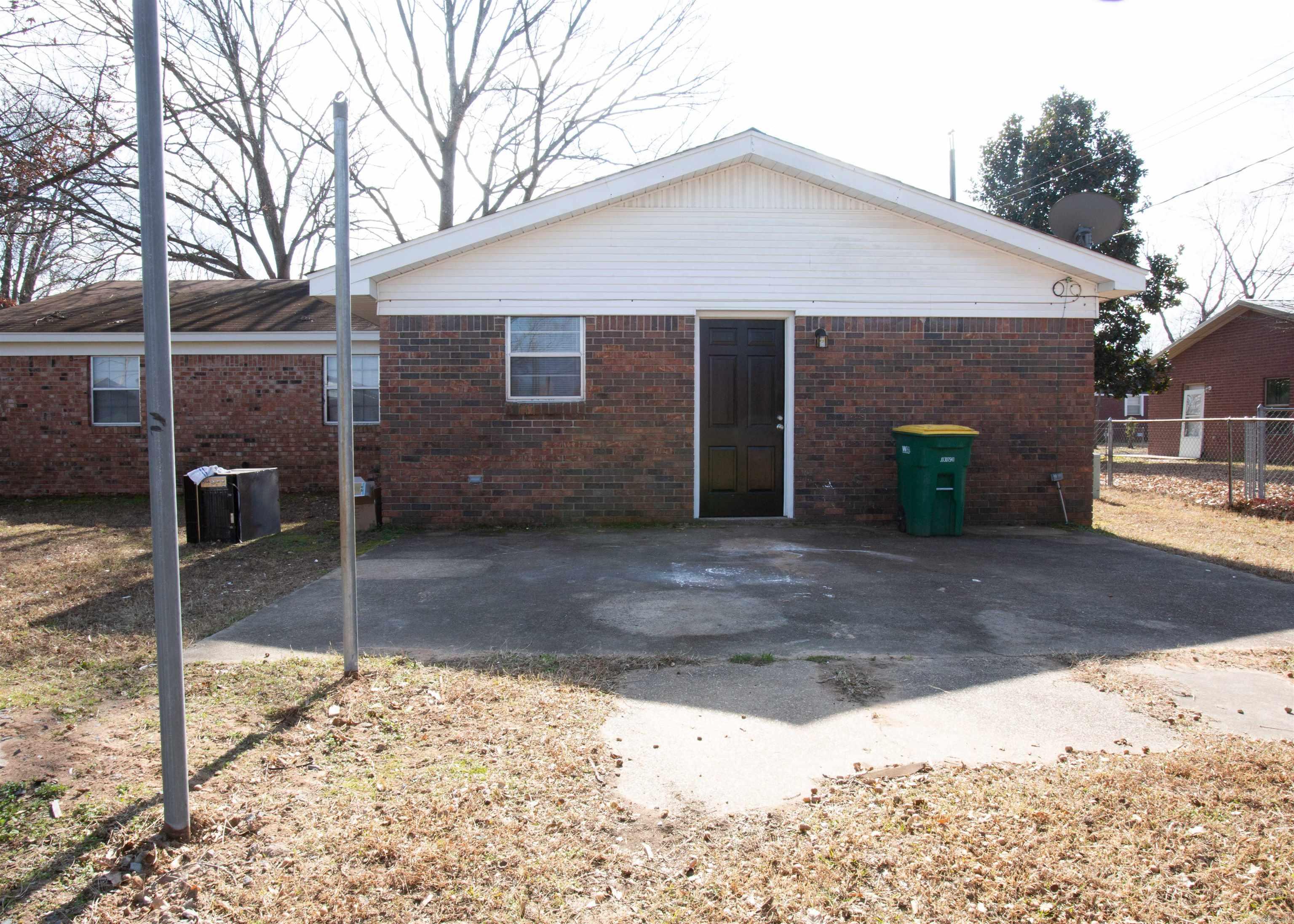 6505 Farmstead Road Property Photo 13