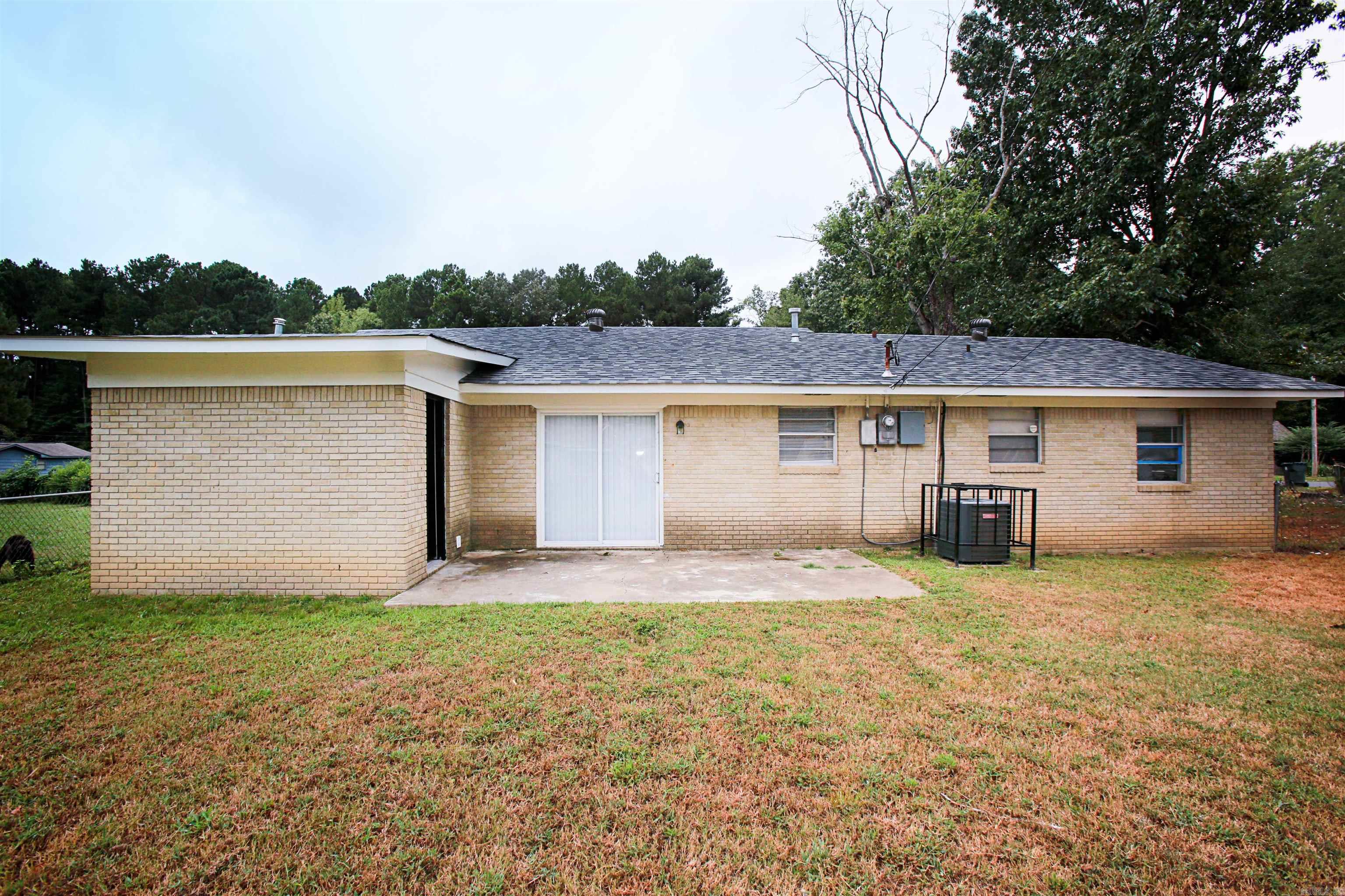 9217 Malabri Drive Property Photo 14