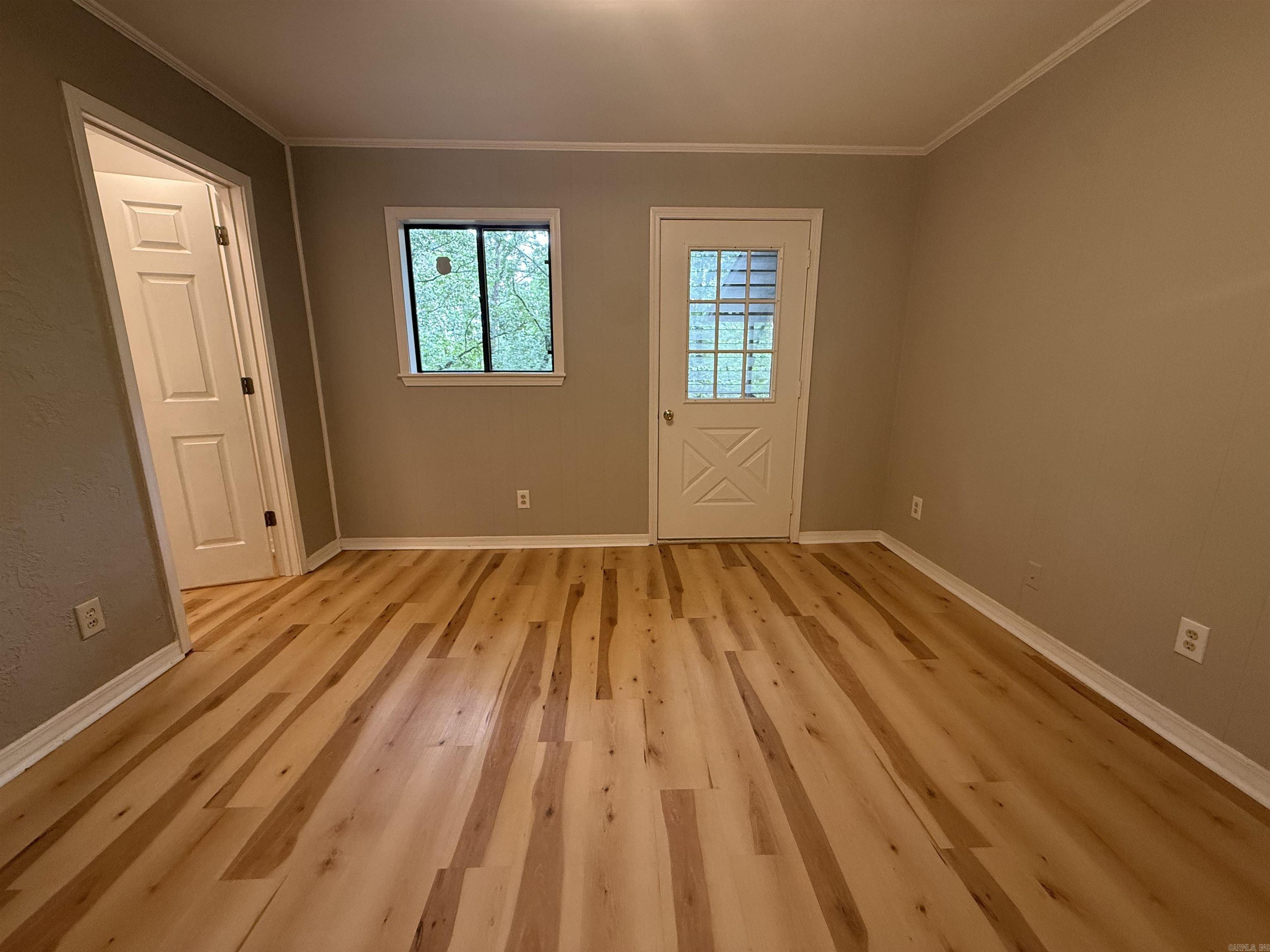 230 Riverview Drive Property Photo 13