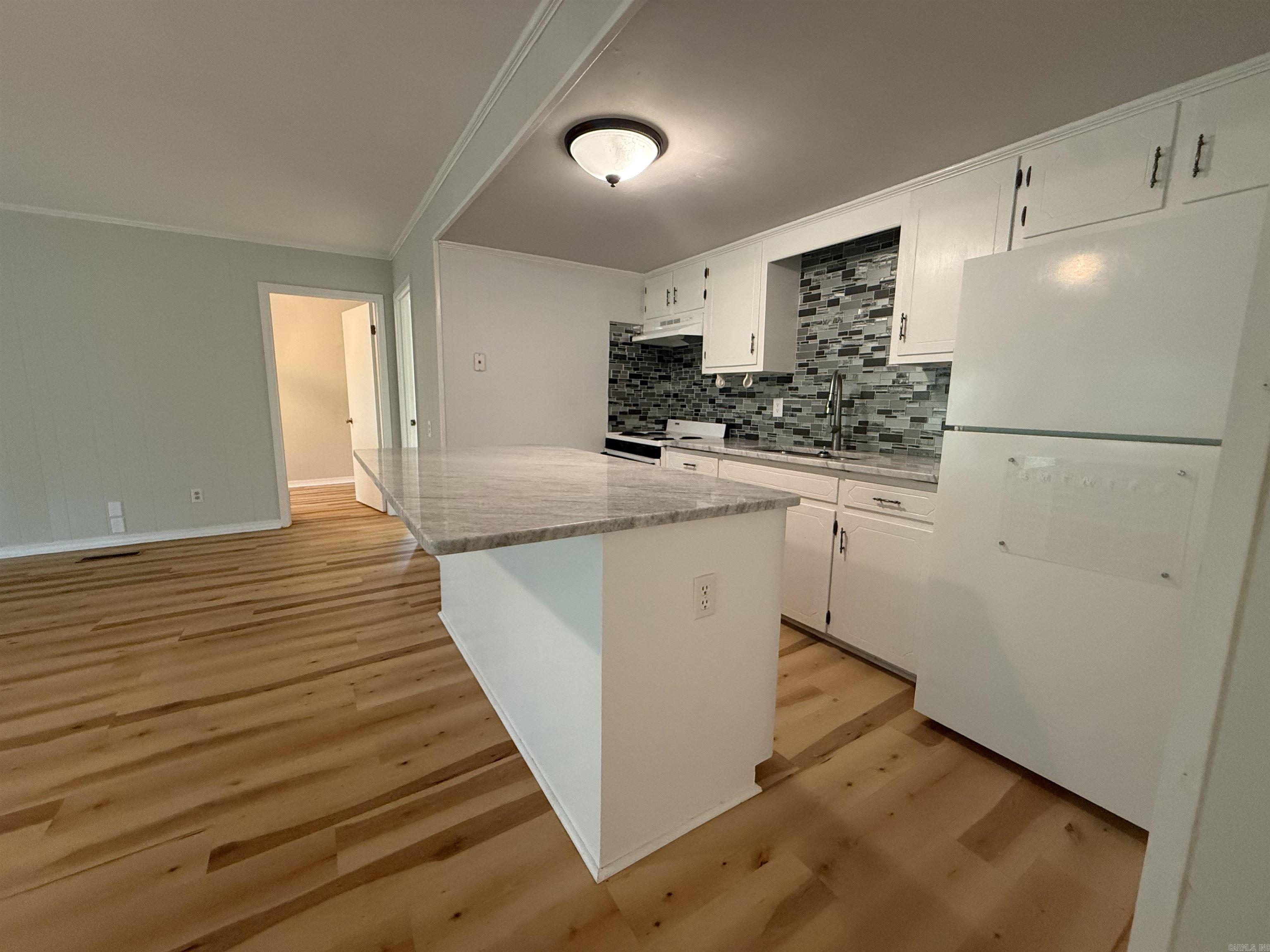 230 Riverview Drive Property Photo 25