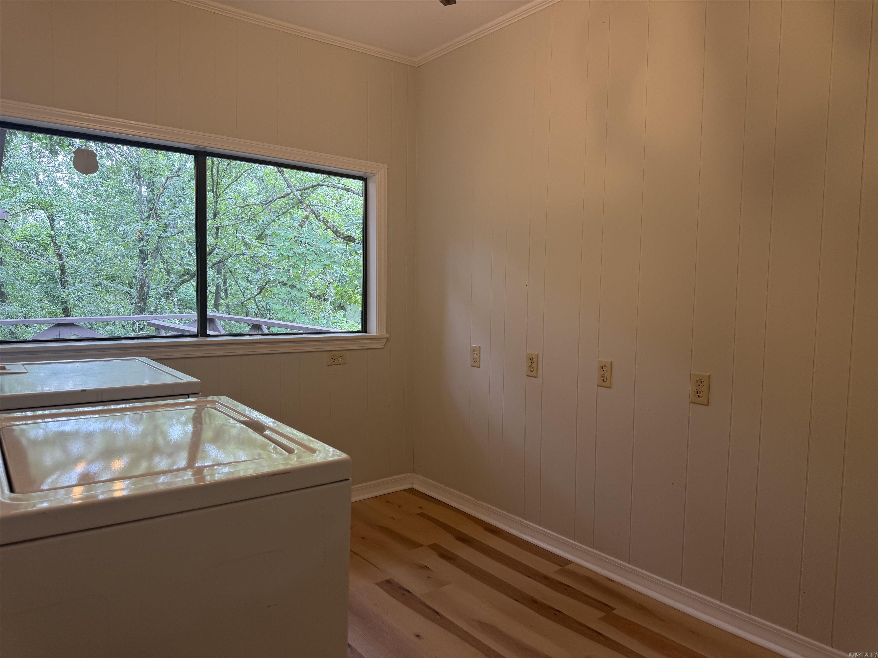 230 Riverview Drive Property Photo 31