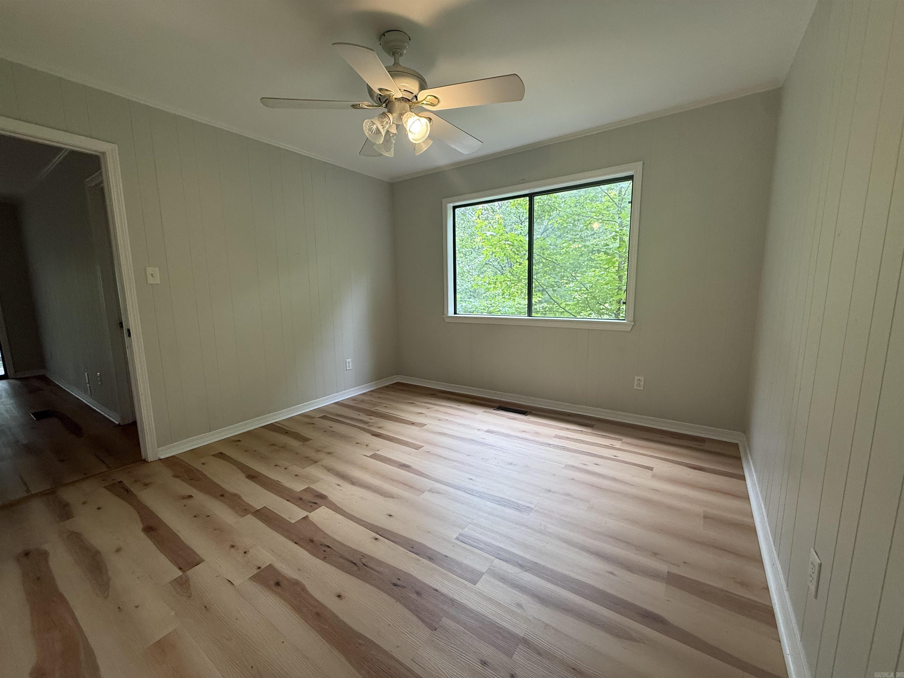 230 Riverview Drive Property Photo 34