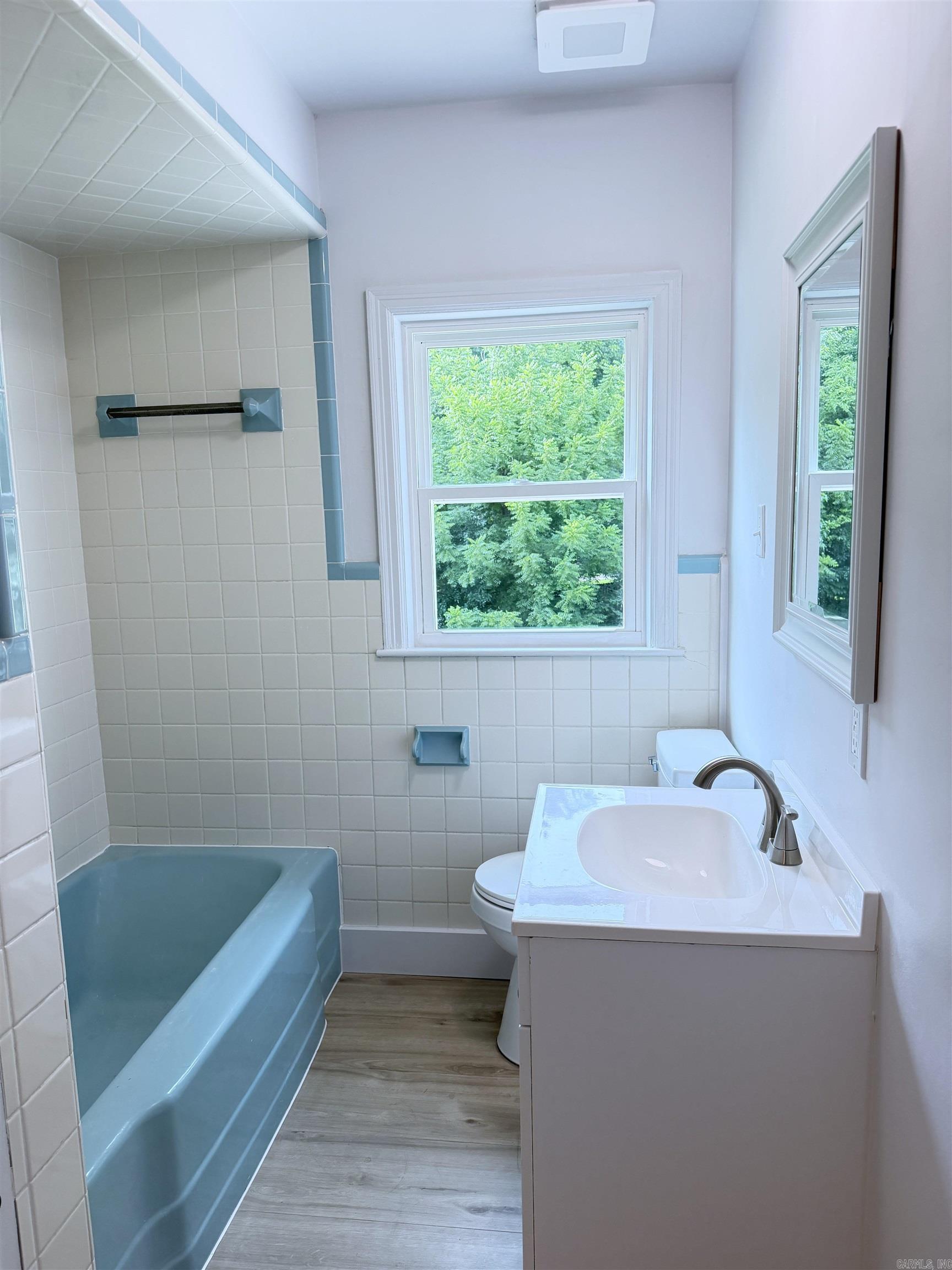 605 W Highland Property Photo 24