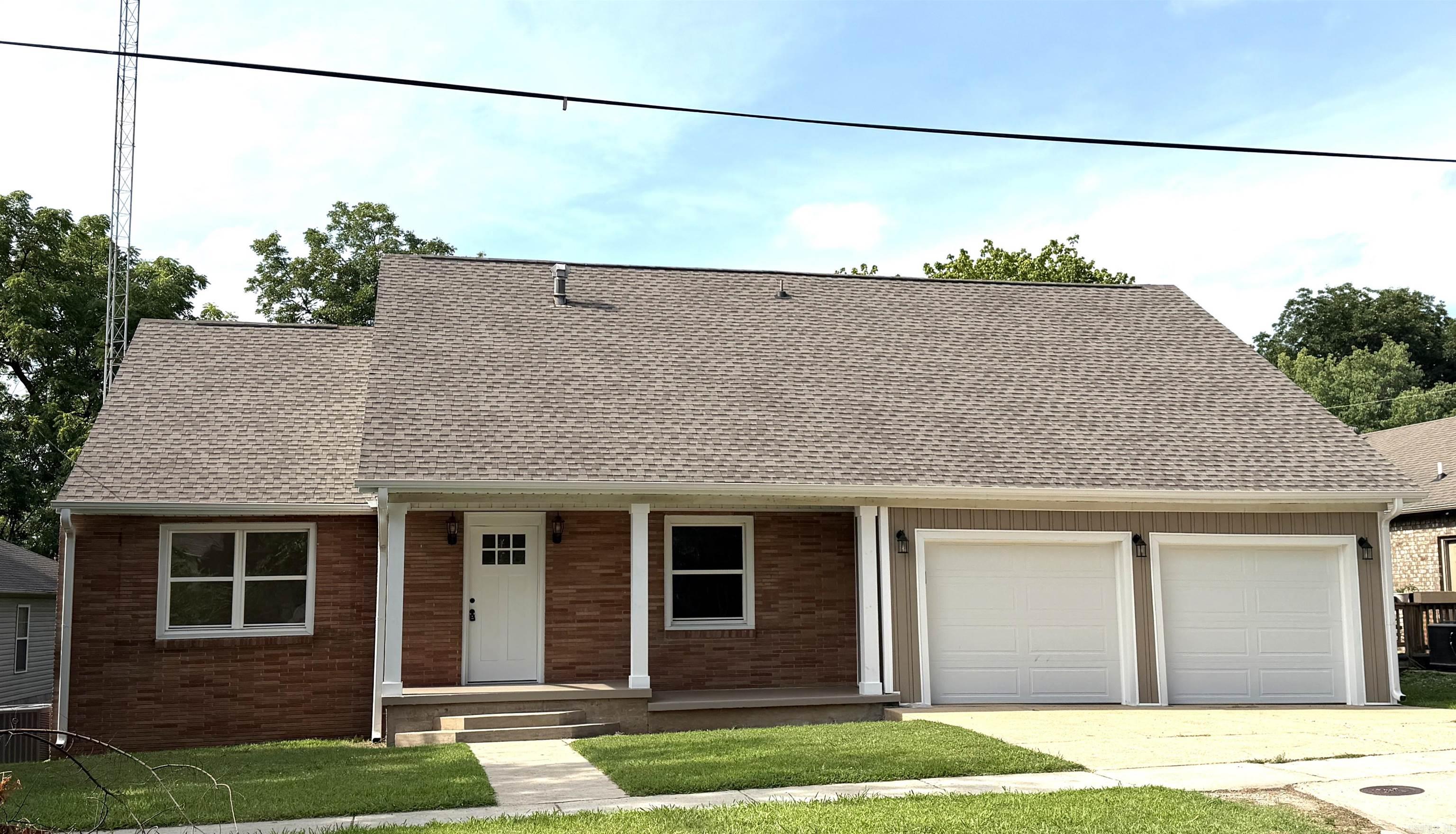 605 W Highland Property Photo 45