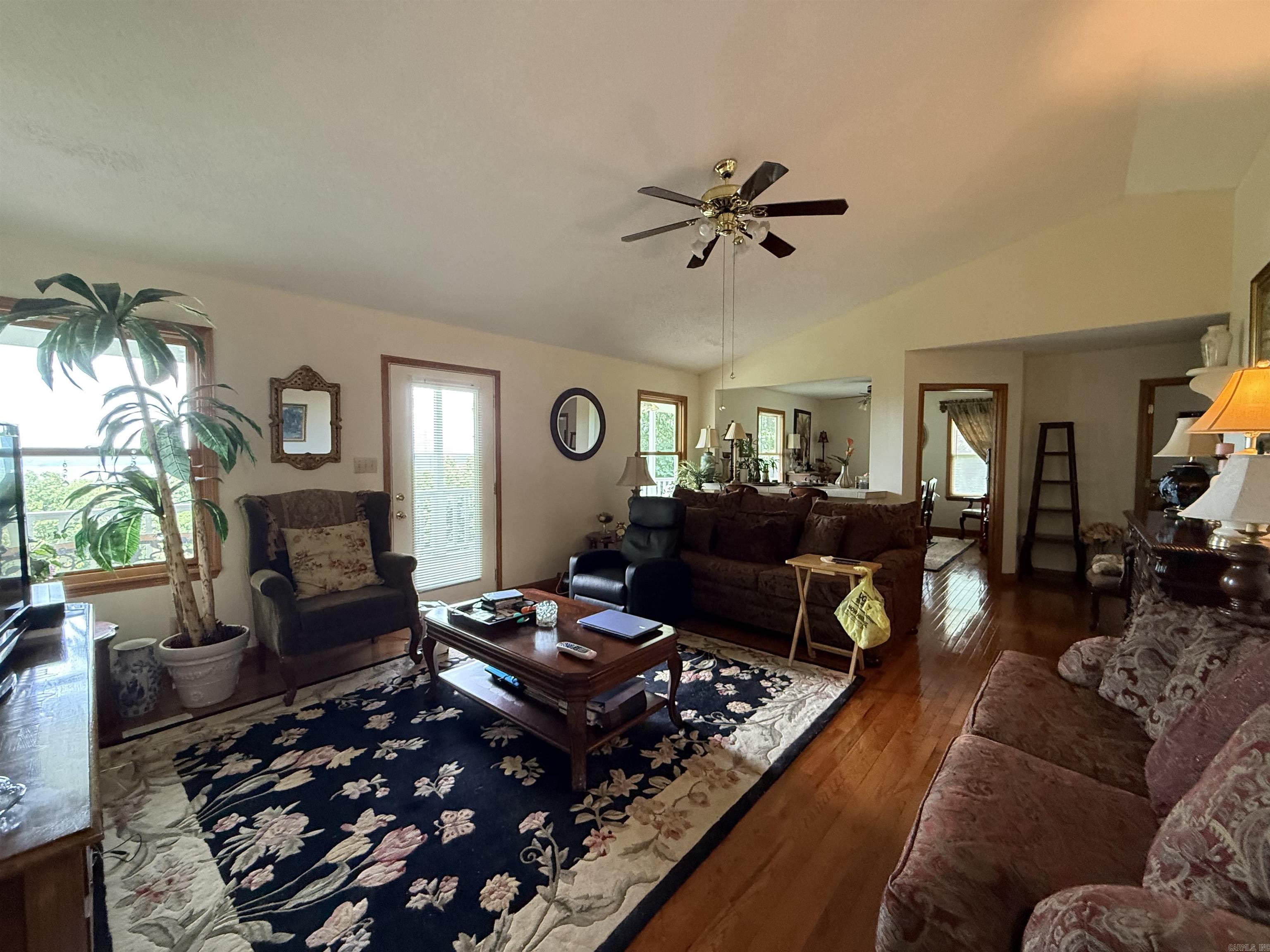 2032 400 Mc Road Property Photo 8