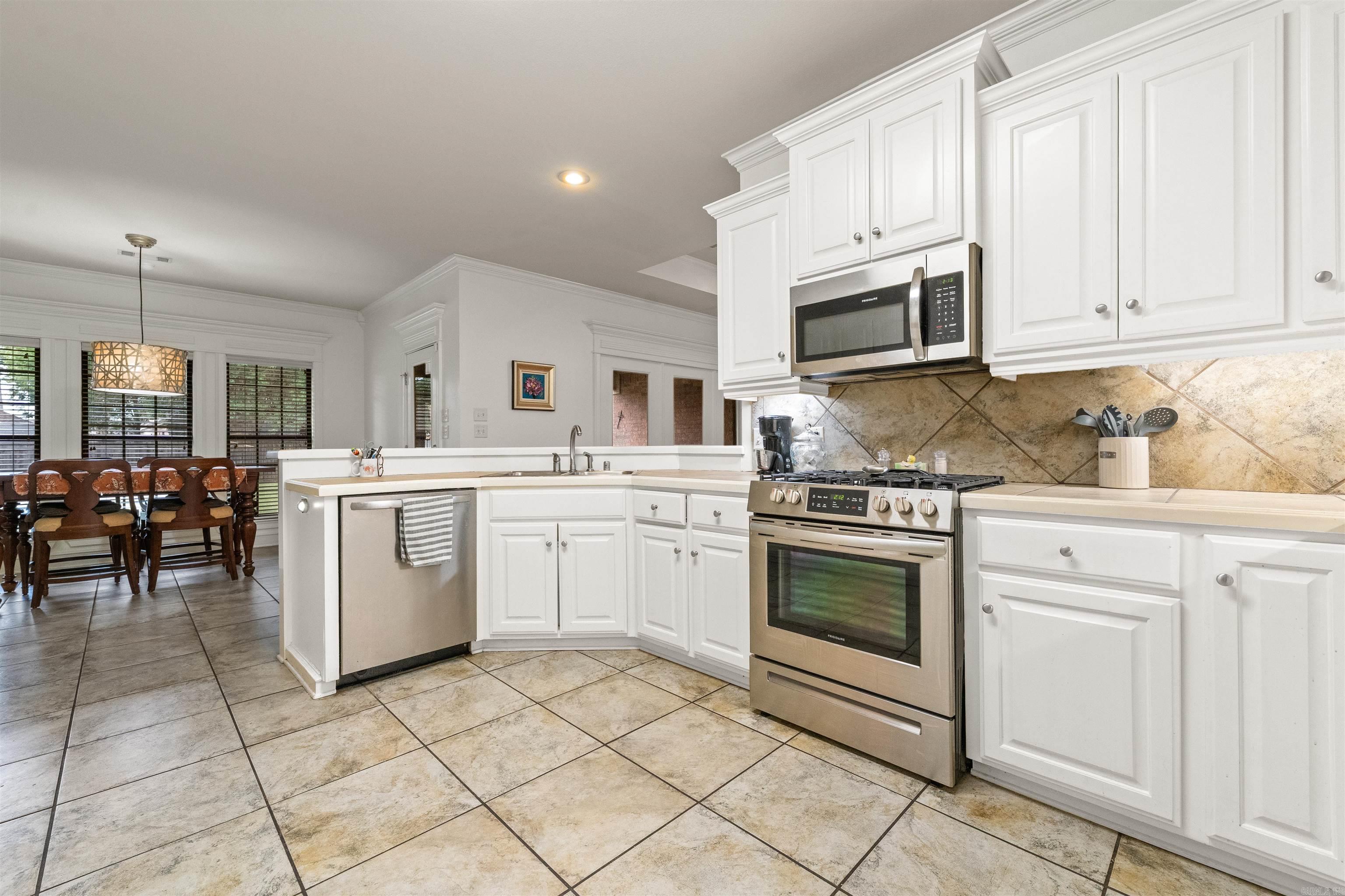 108 Bouriese Circle Property Photo 11
