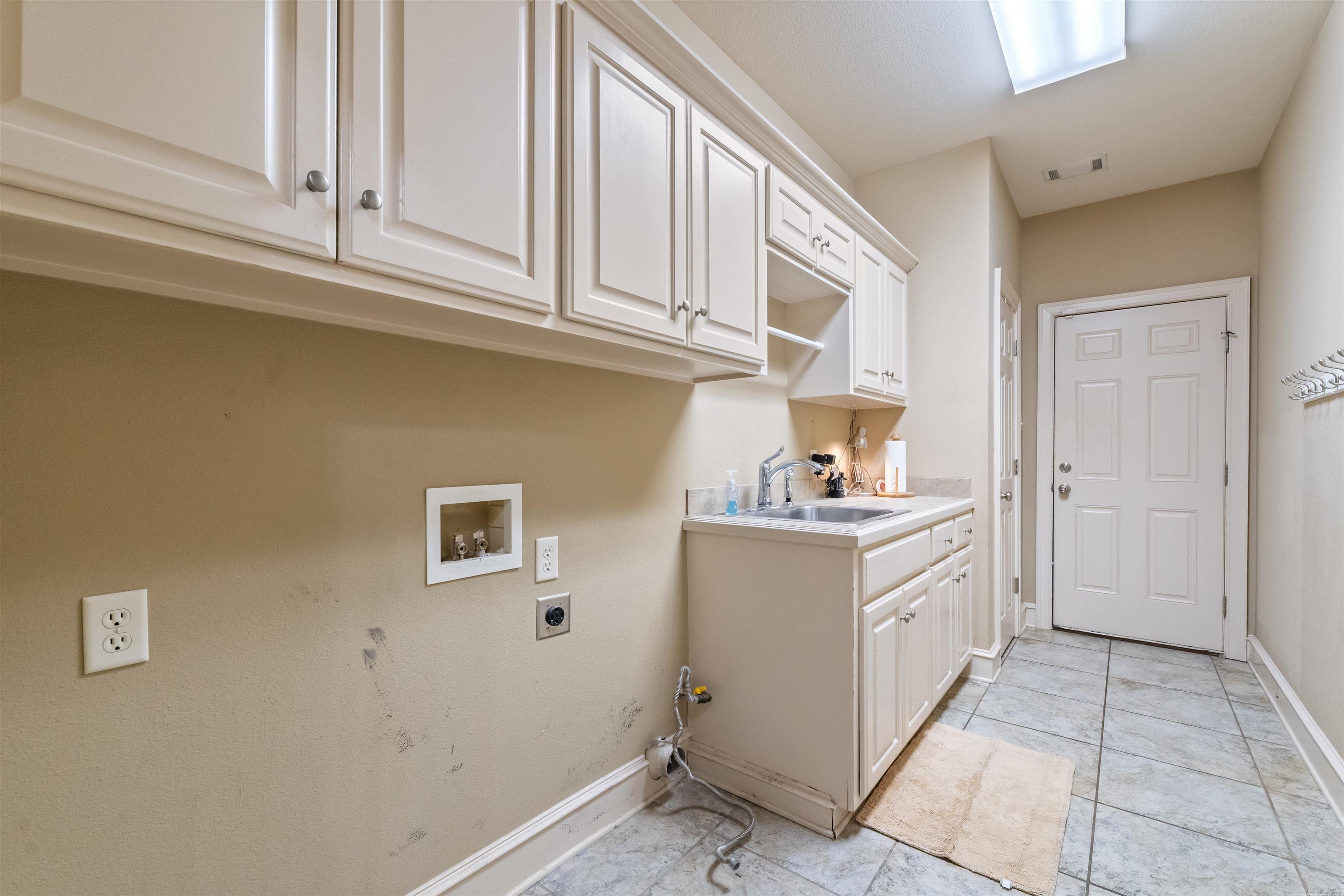 108 Bouriese Circle Property Photo 16