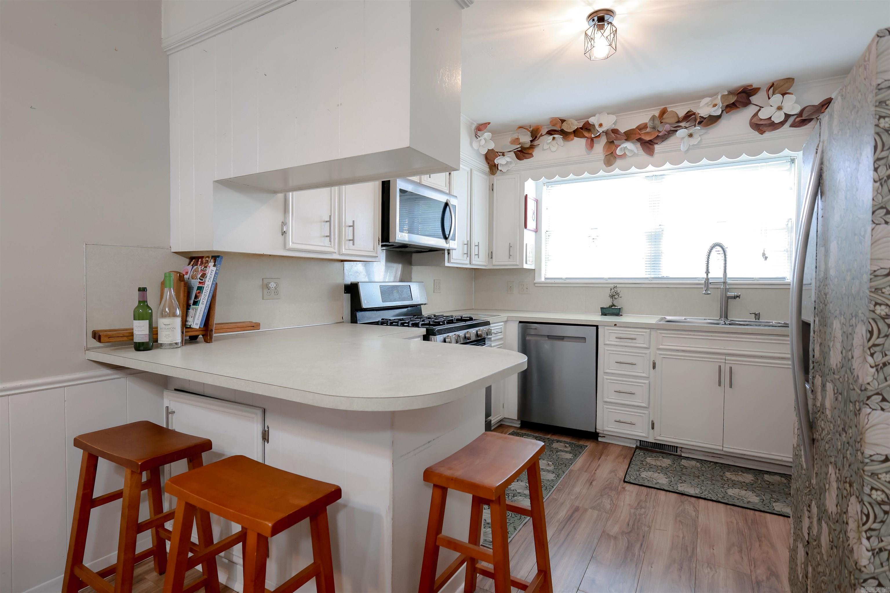 1501 W Faulkner Street Property Photo 9
