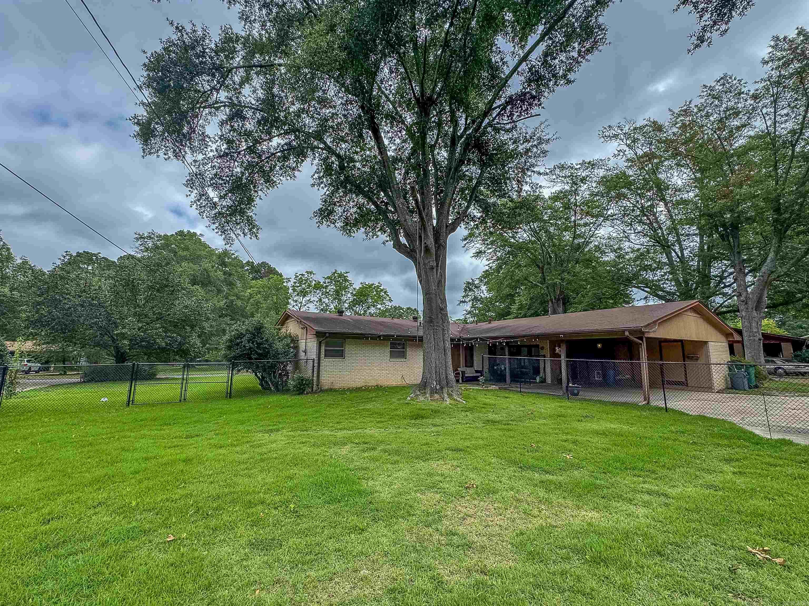 1501 W Faulkner Street Property Photo 21