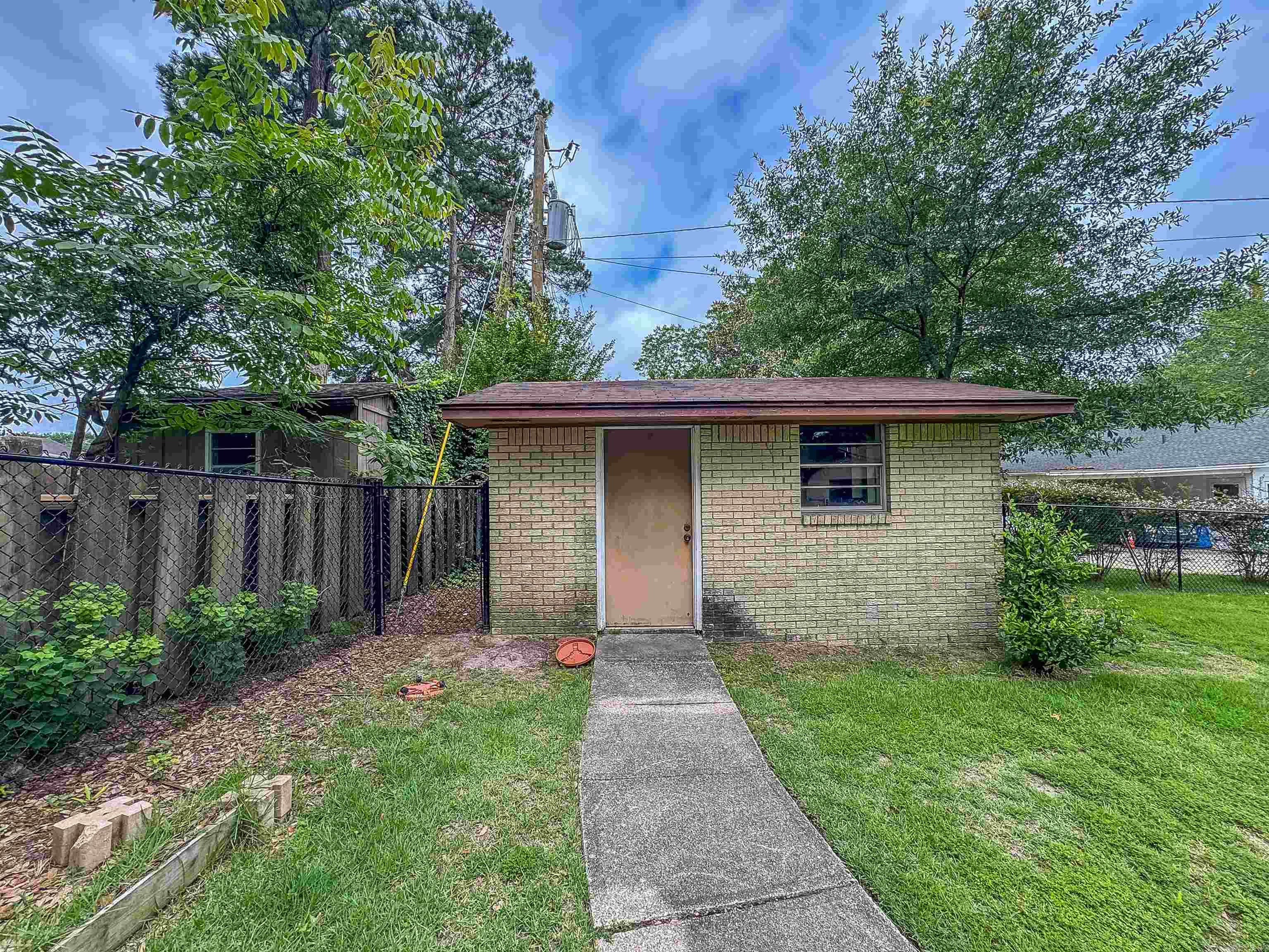 1501 W Faulkner Street Property Photo 22
