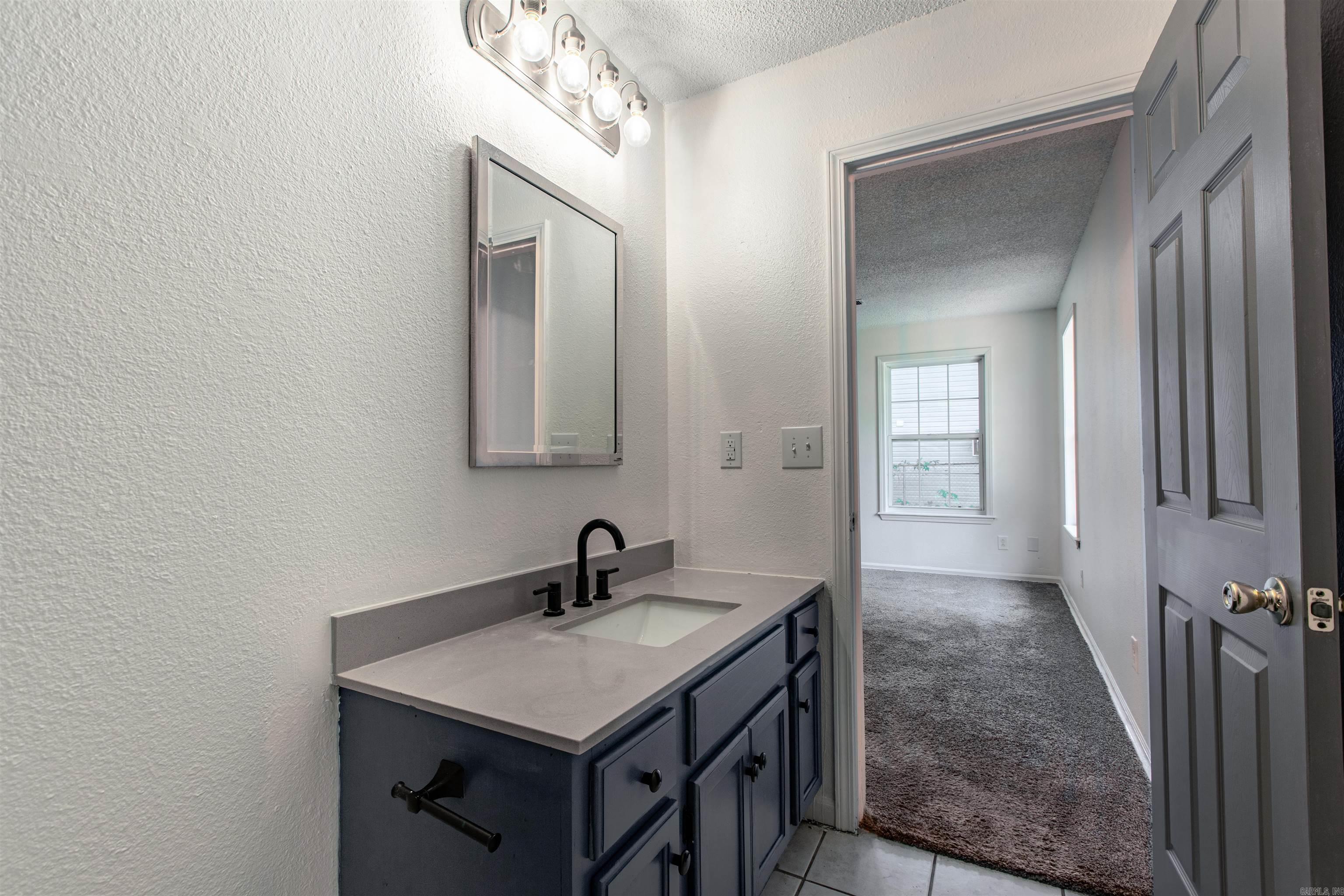 187 Babbs Drive Property Photo 18