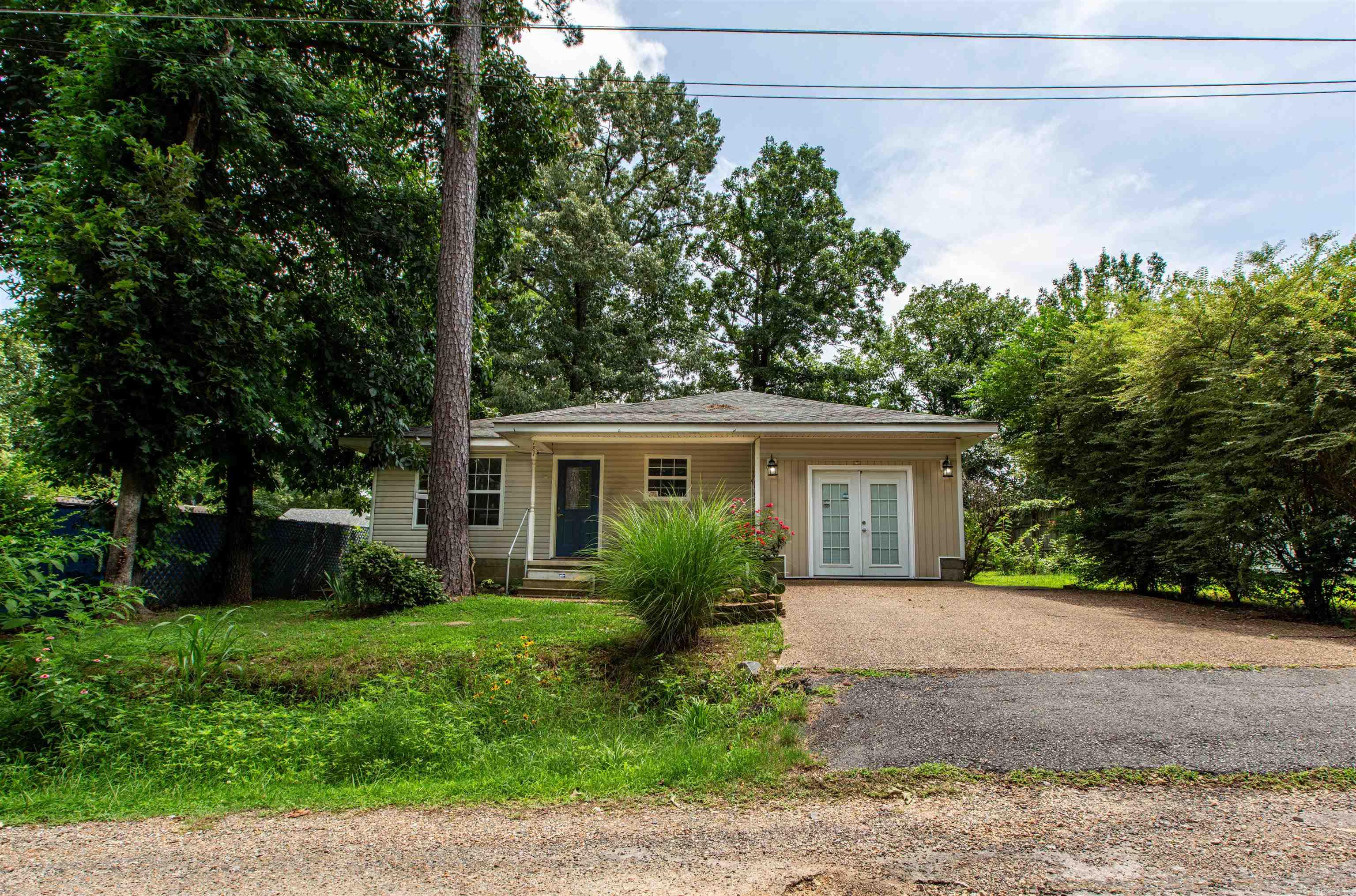 187 Babbs Drive Property Photo 22