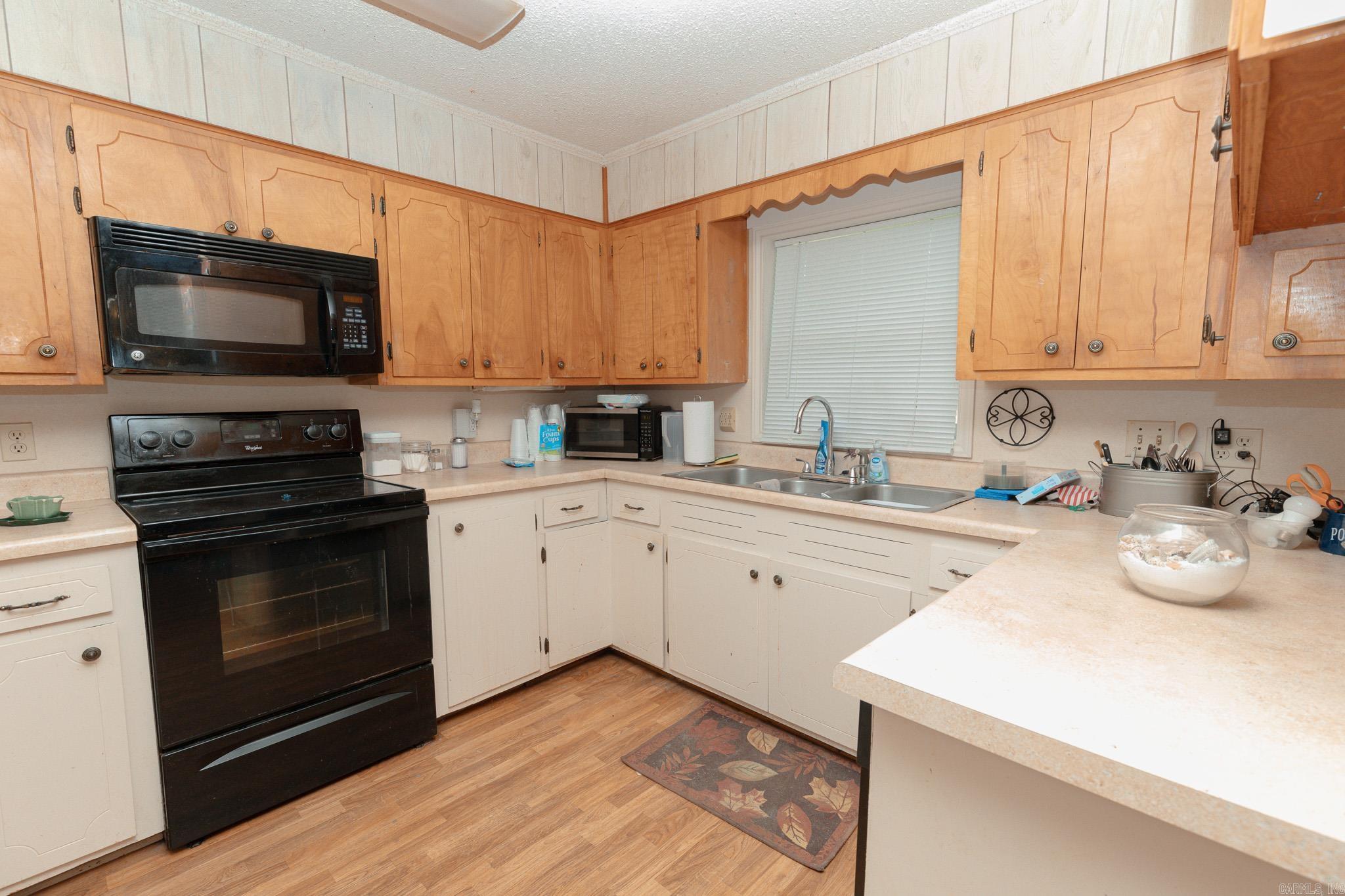 6840 Hwy 114 Property Photo 7