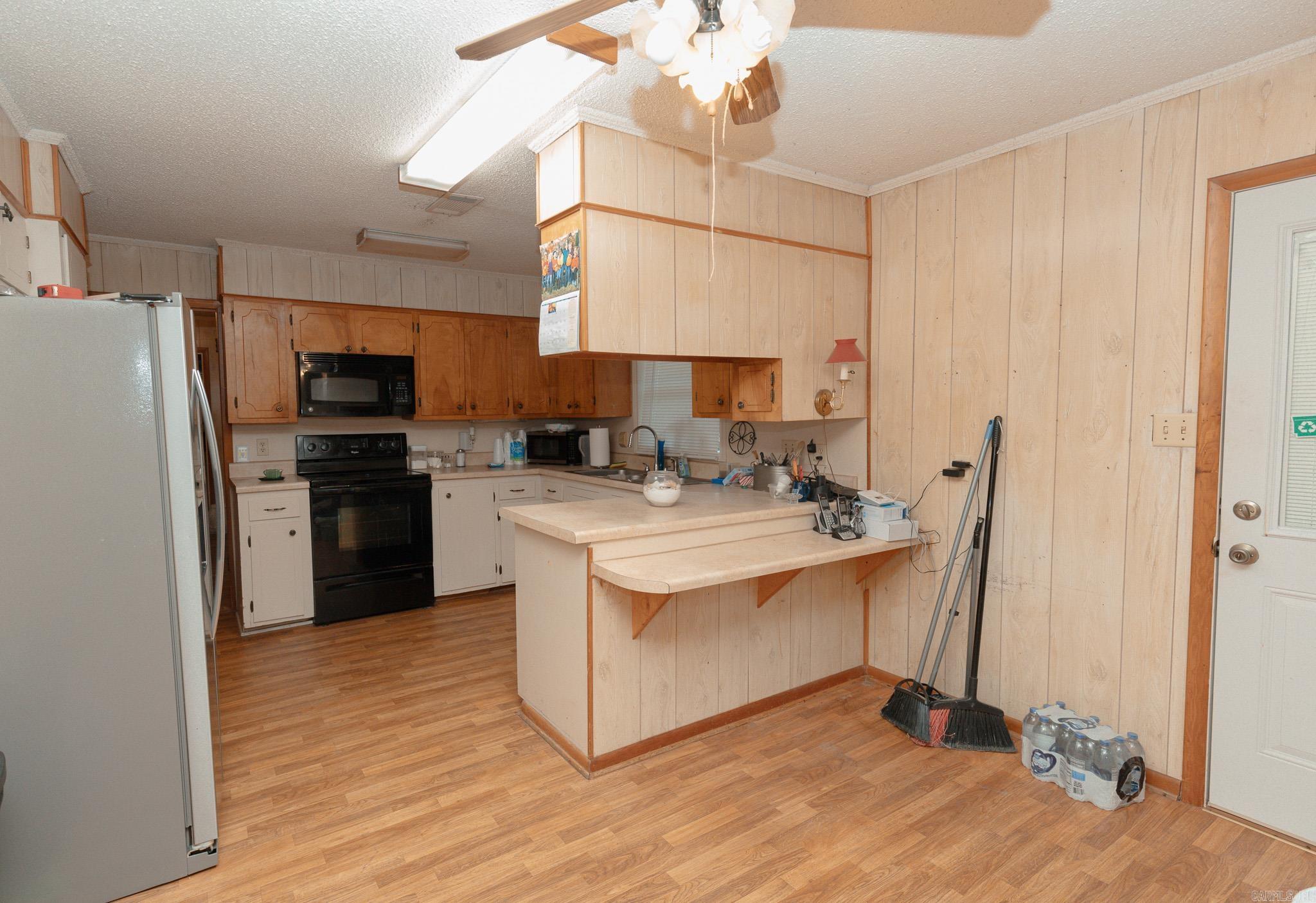 6840 Hwy 114 Property Photo 8