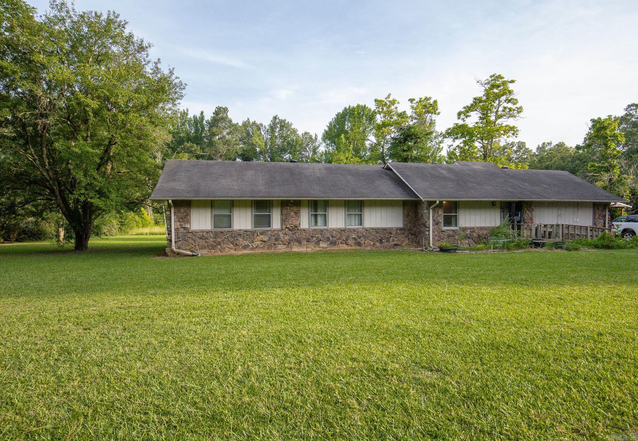 6840 Hwy 114 Property Photo 16