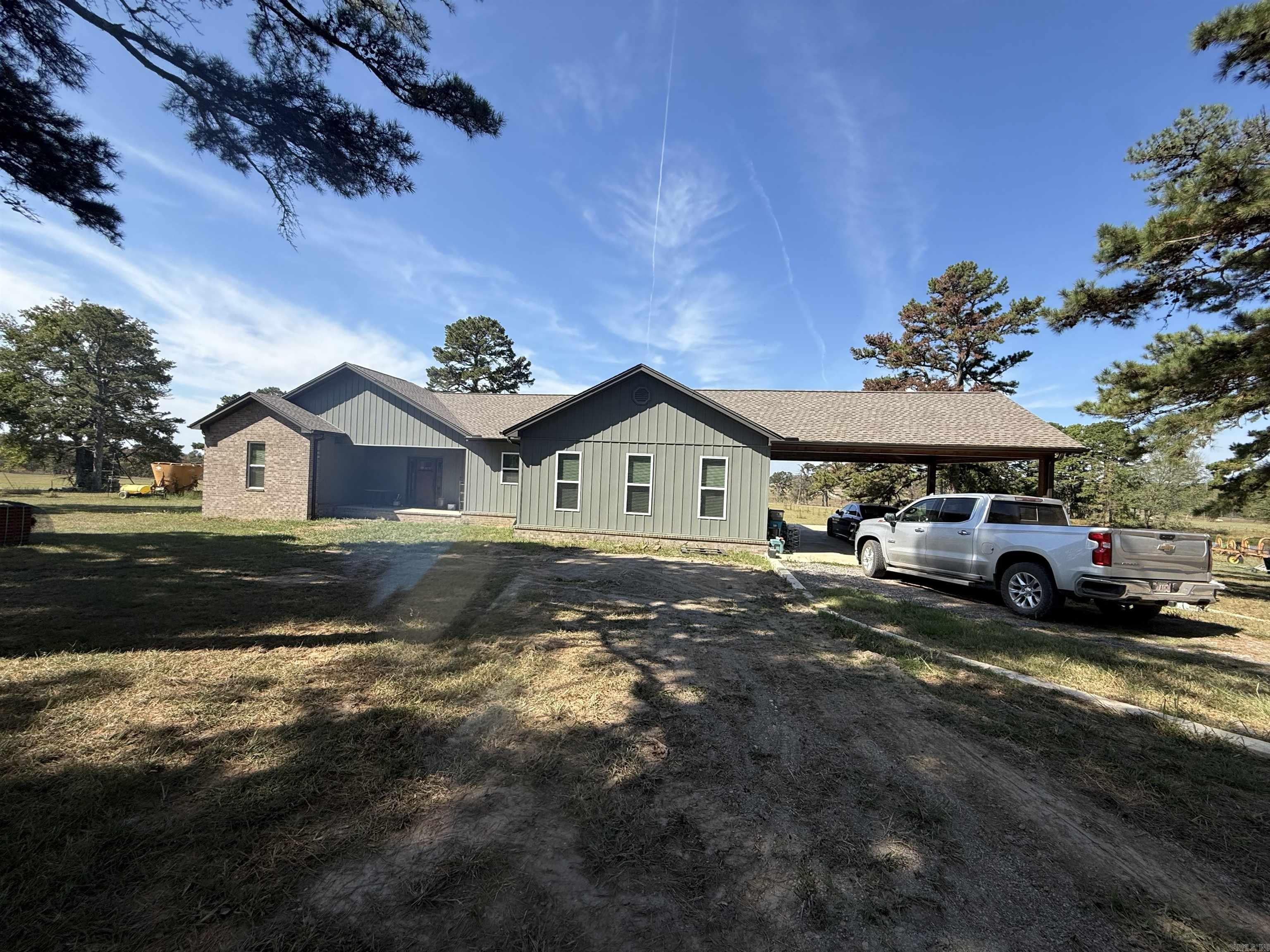 548 B Cornerstone Road Property Photo 1