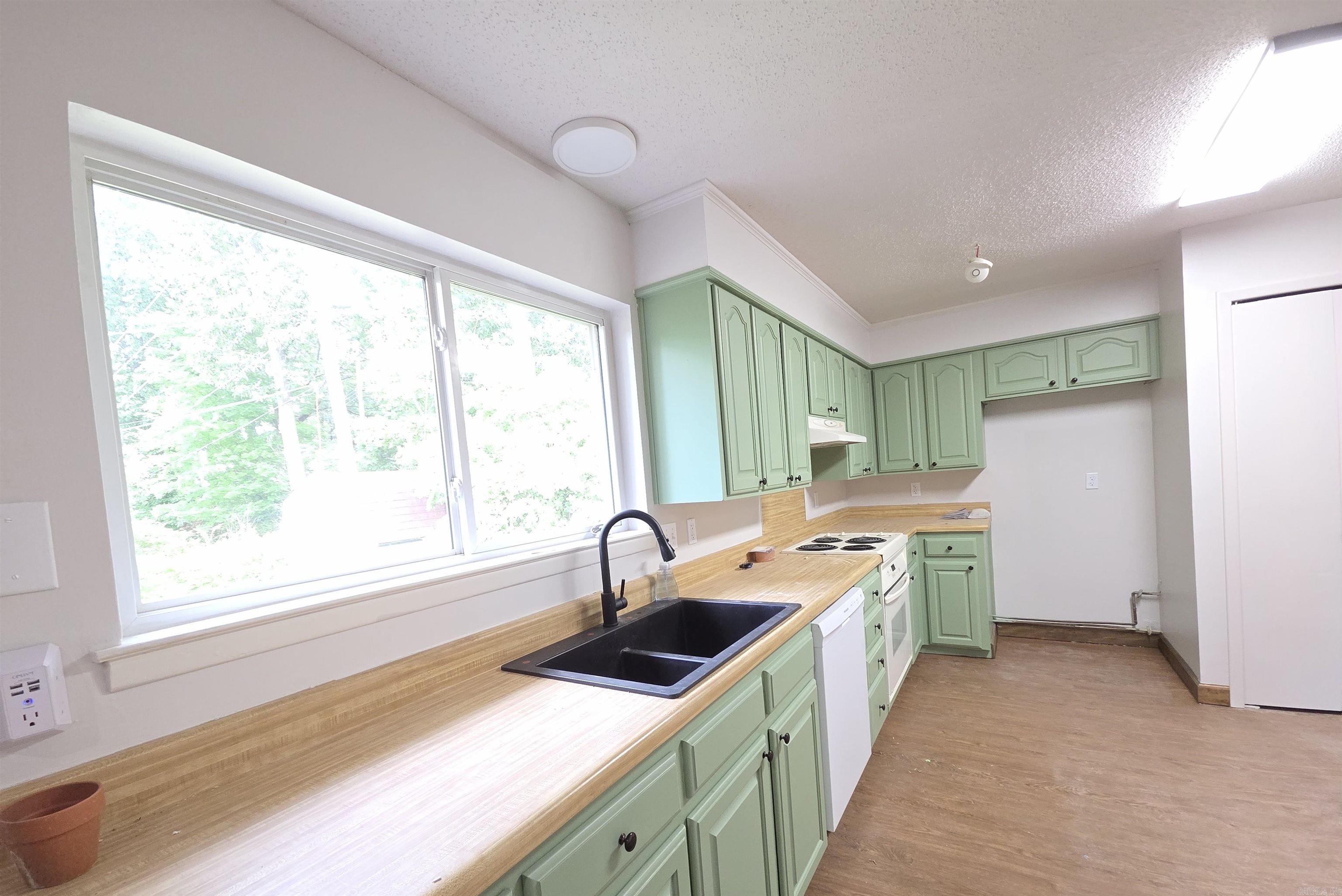 1909 Fair Oaks Road Property Photo 7