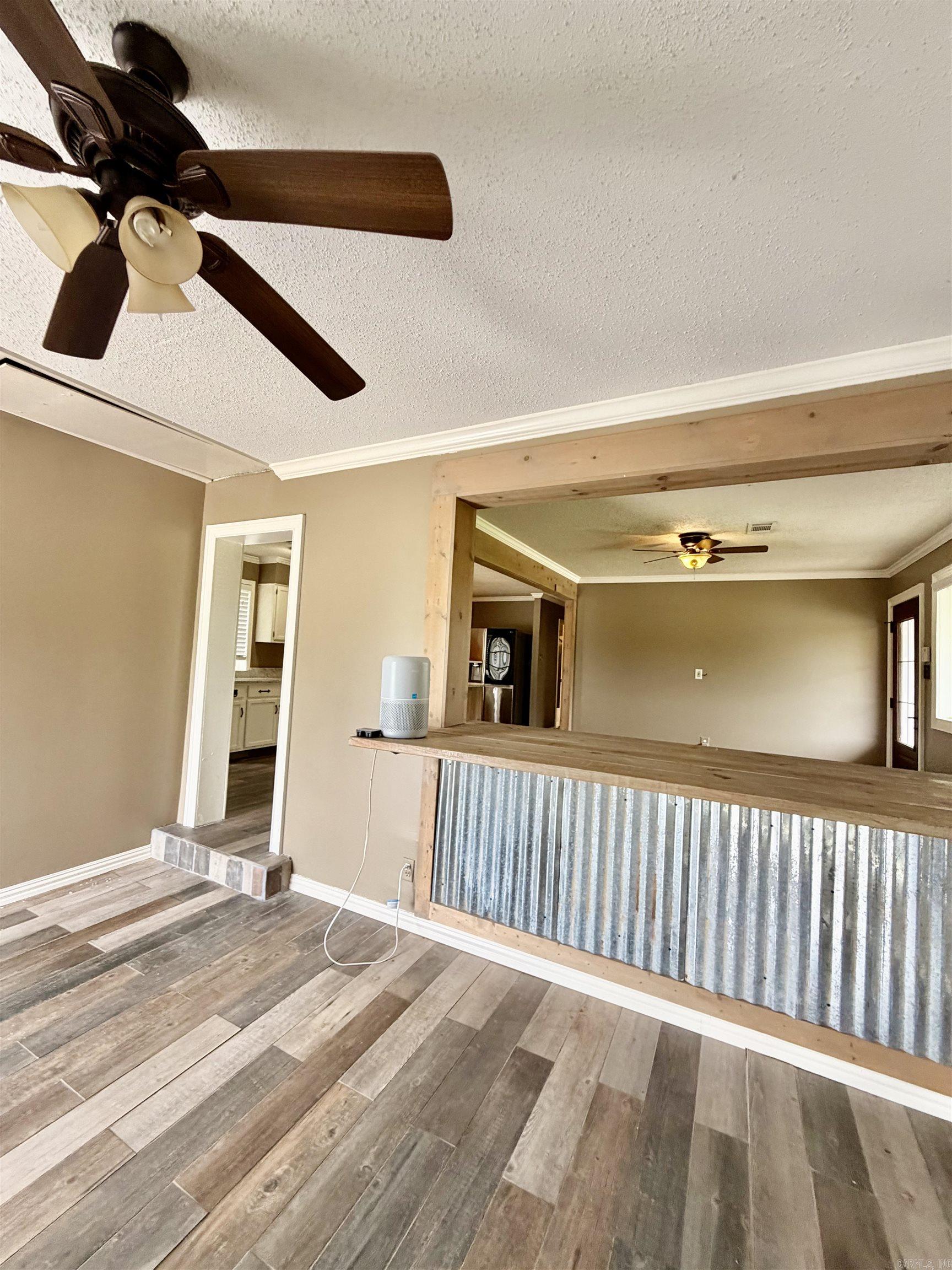 1861 Ferguson Ln Property Photo 16