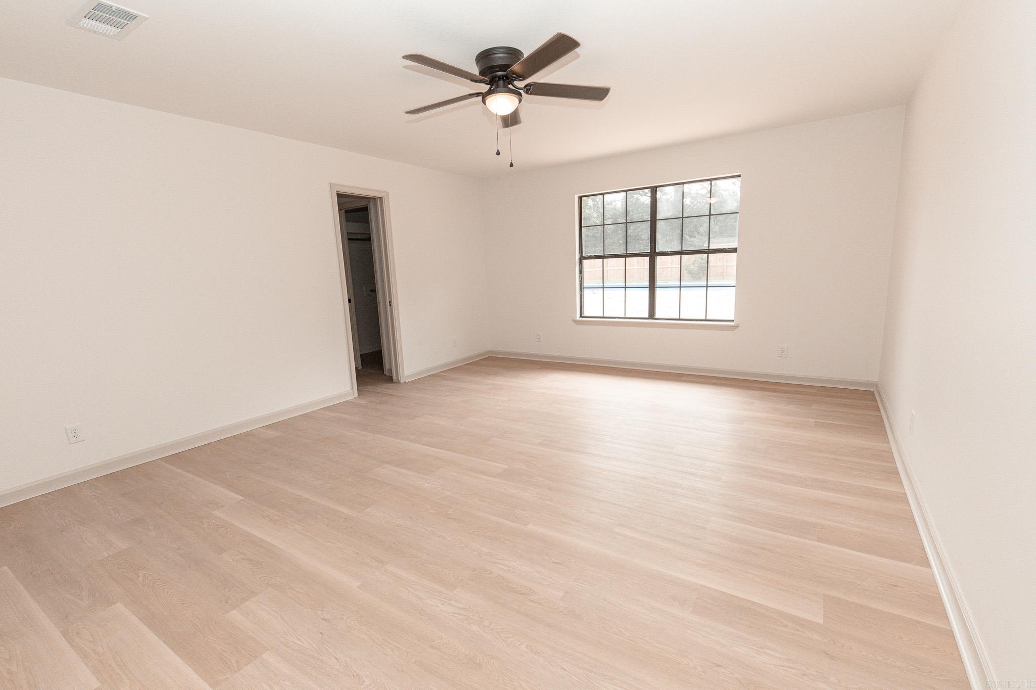 1201 Robin Property Photo 24