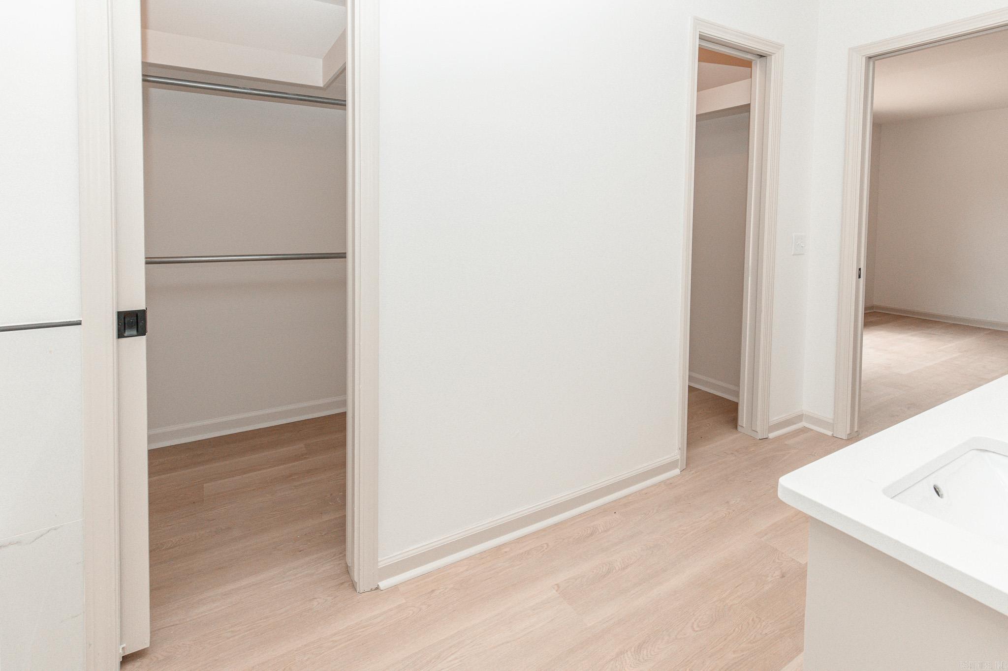 1201 Robin Property Photo 31