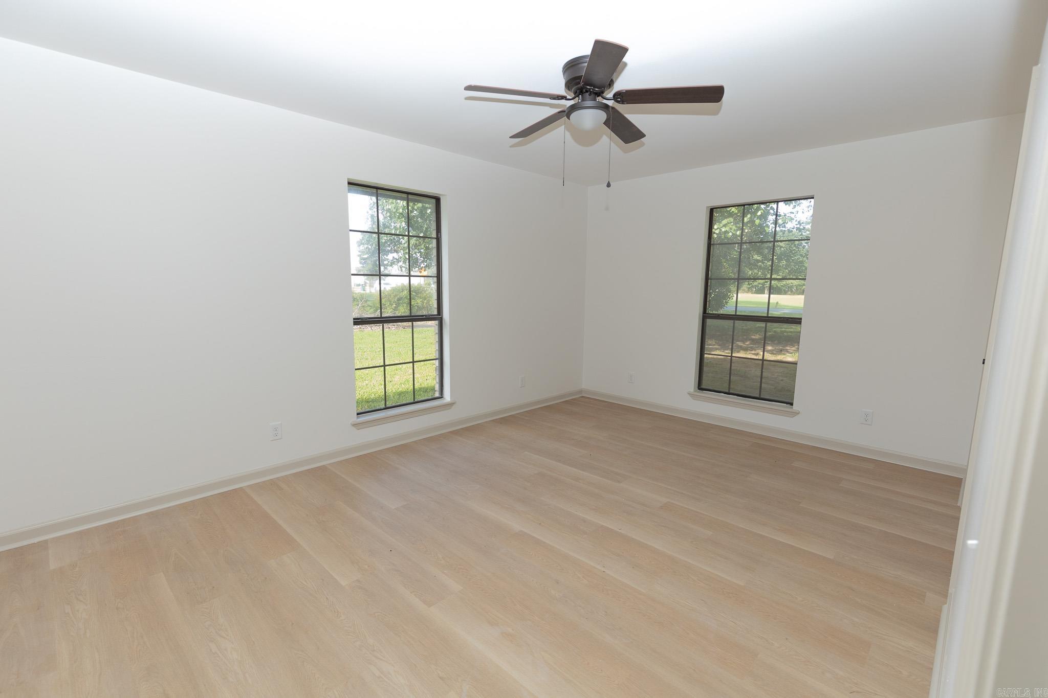 1201 Robin Property Photo 34