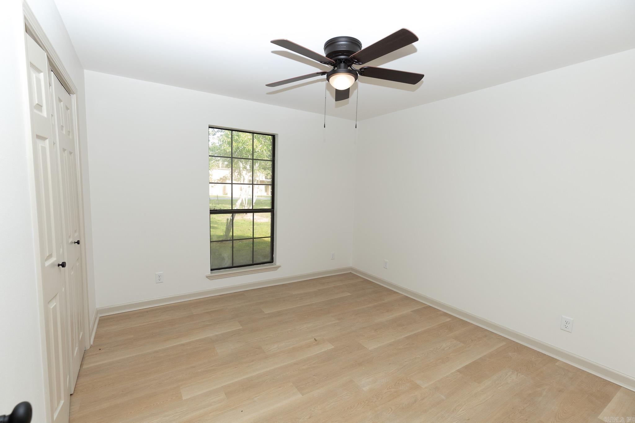 1201 Robin Property Photo 35