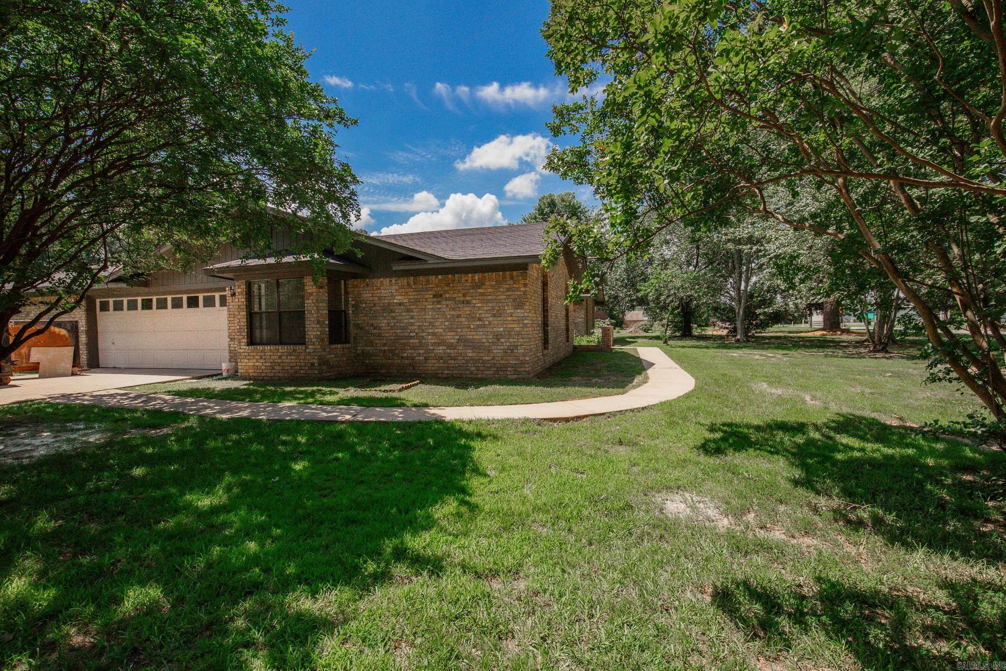 1201 Robin Property Photo 40