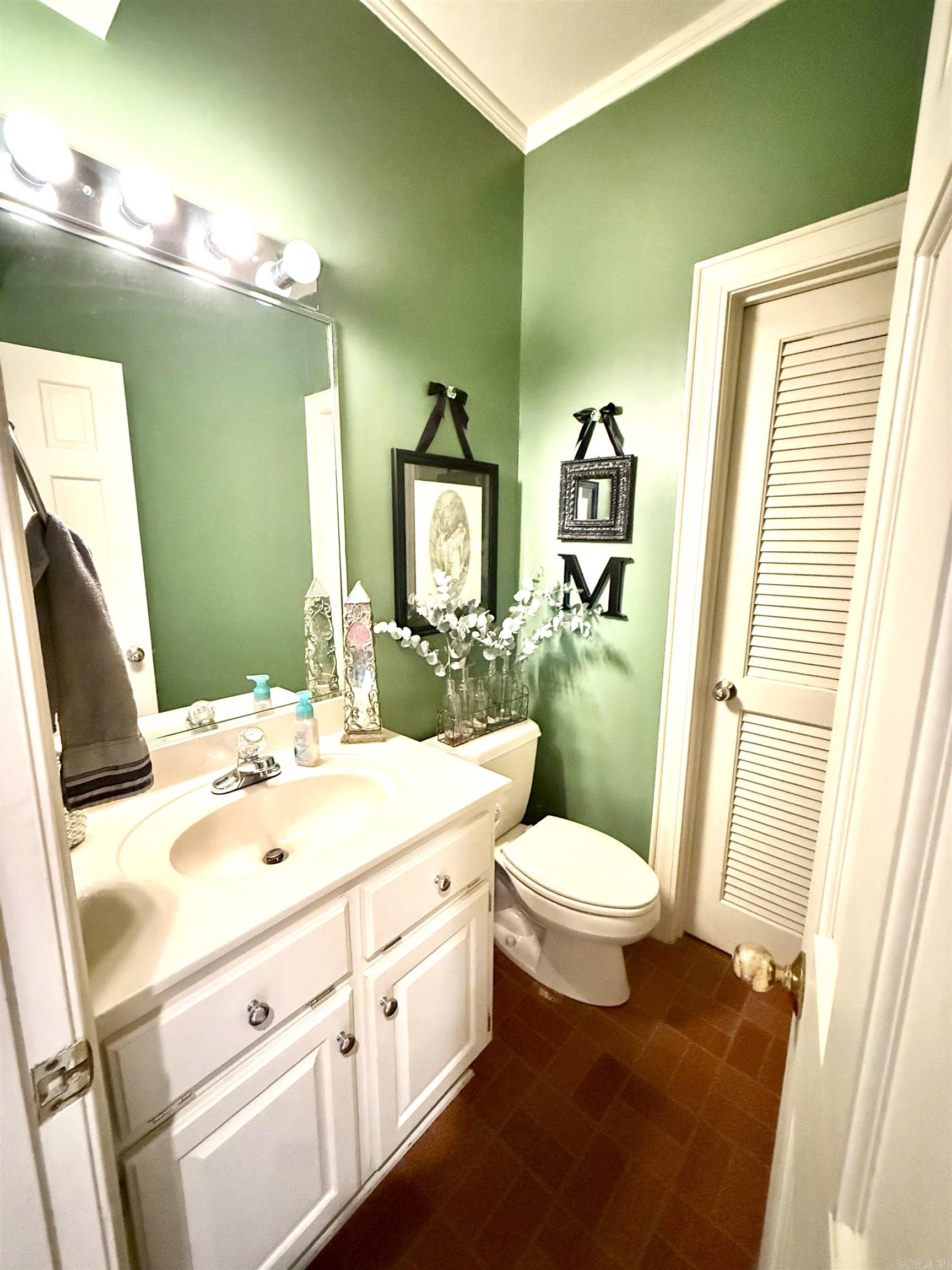 3 Edgehill Property Photo 19