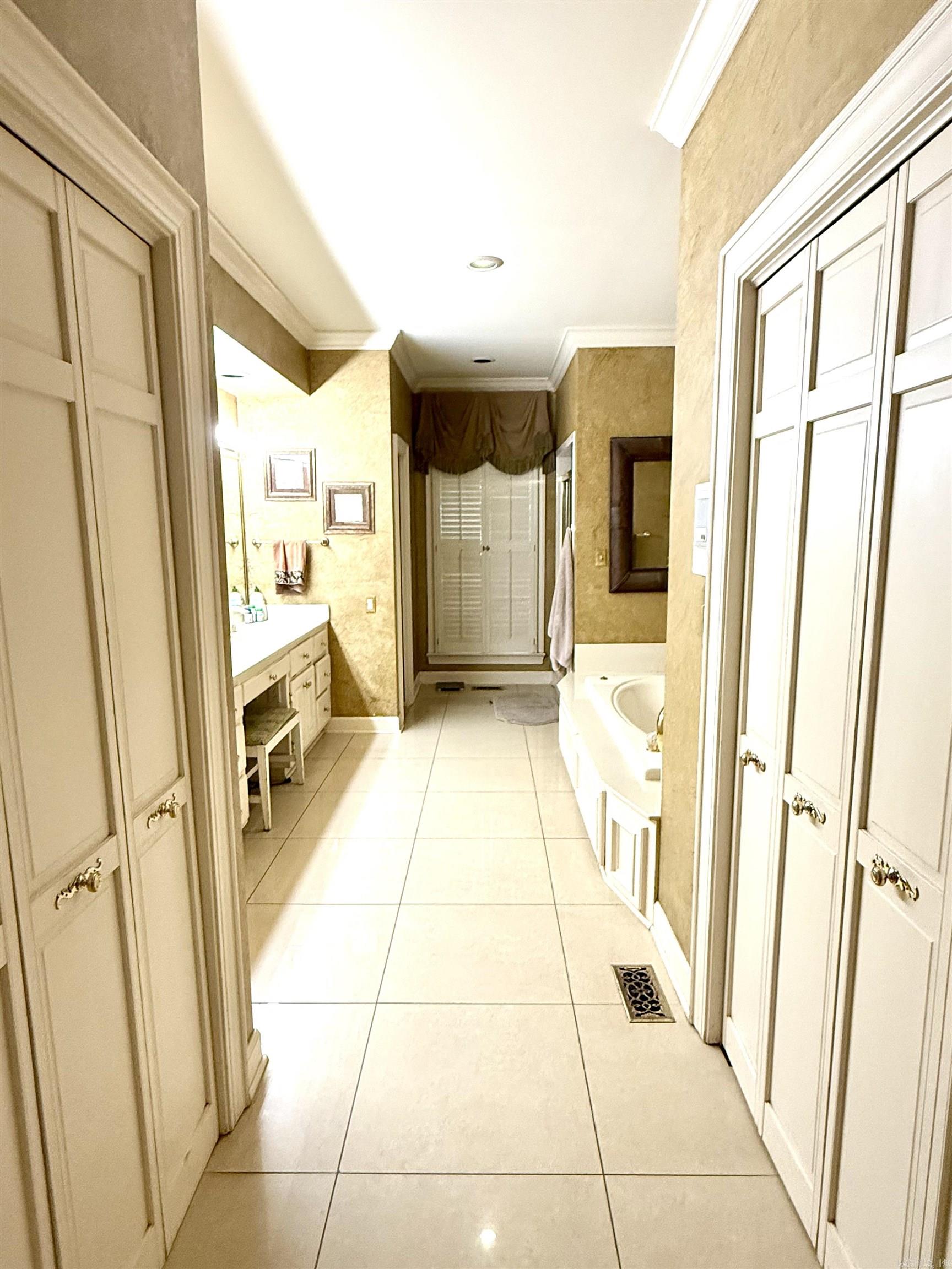 3 Edgehill Property Photo 27