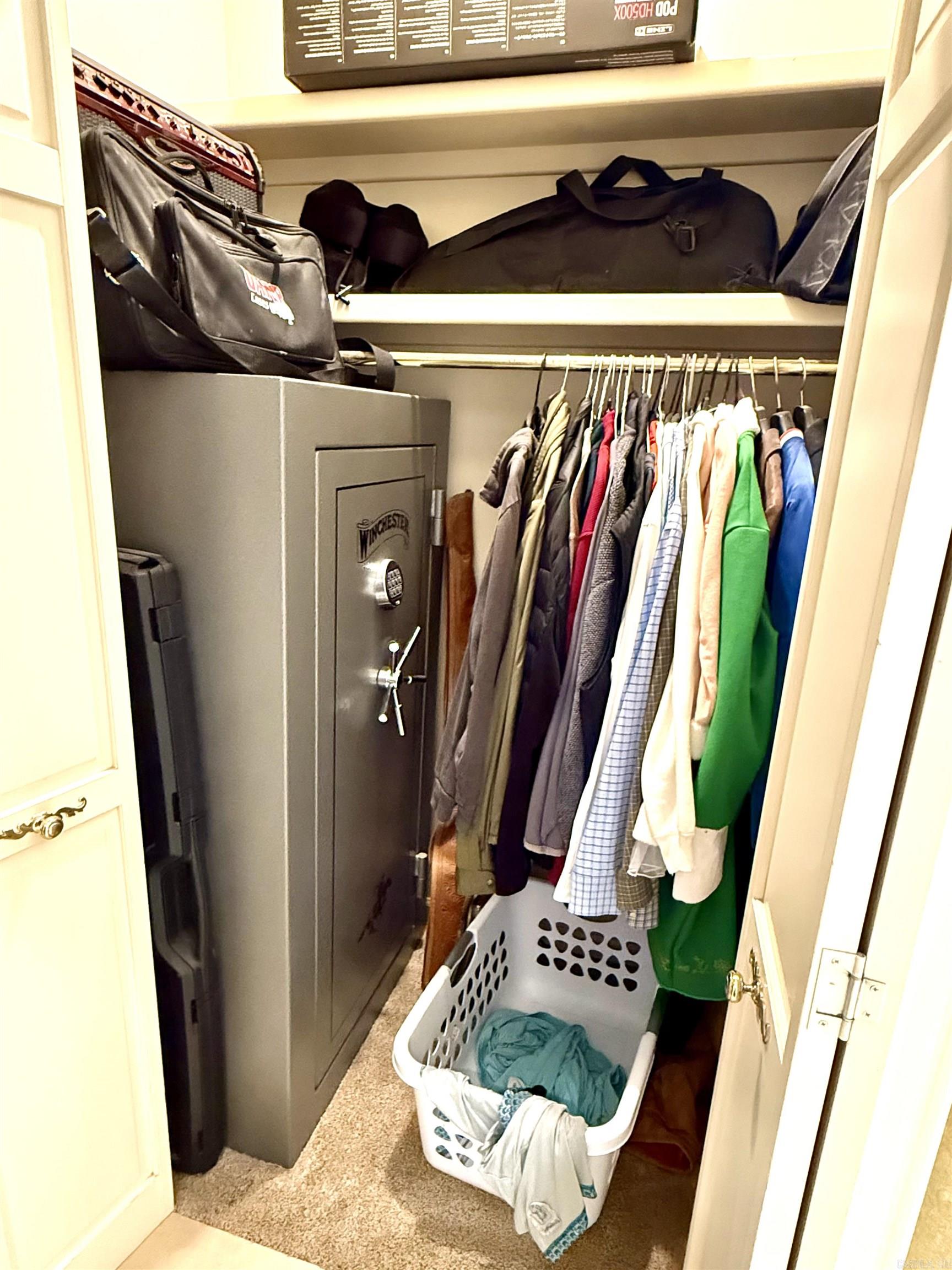 3 Edgehill Property Photo 32