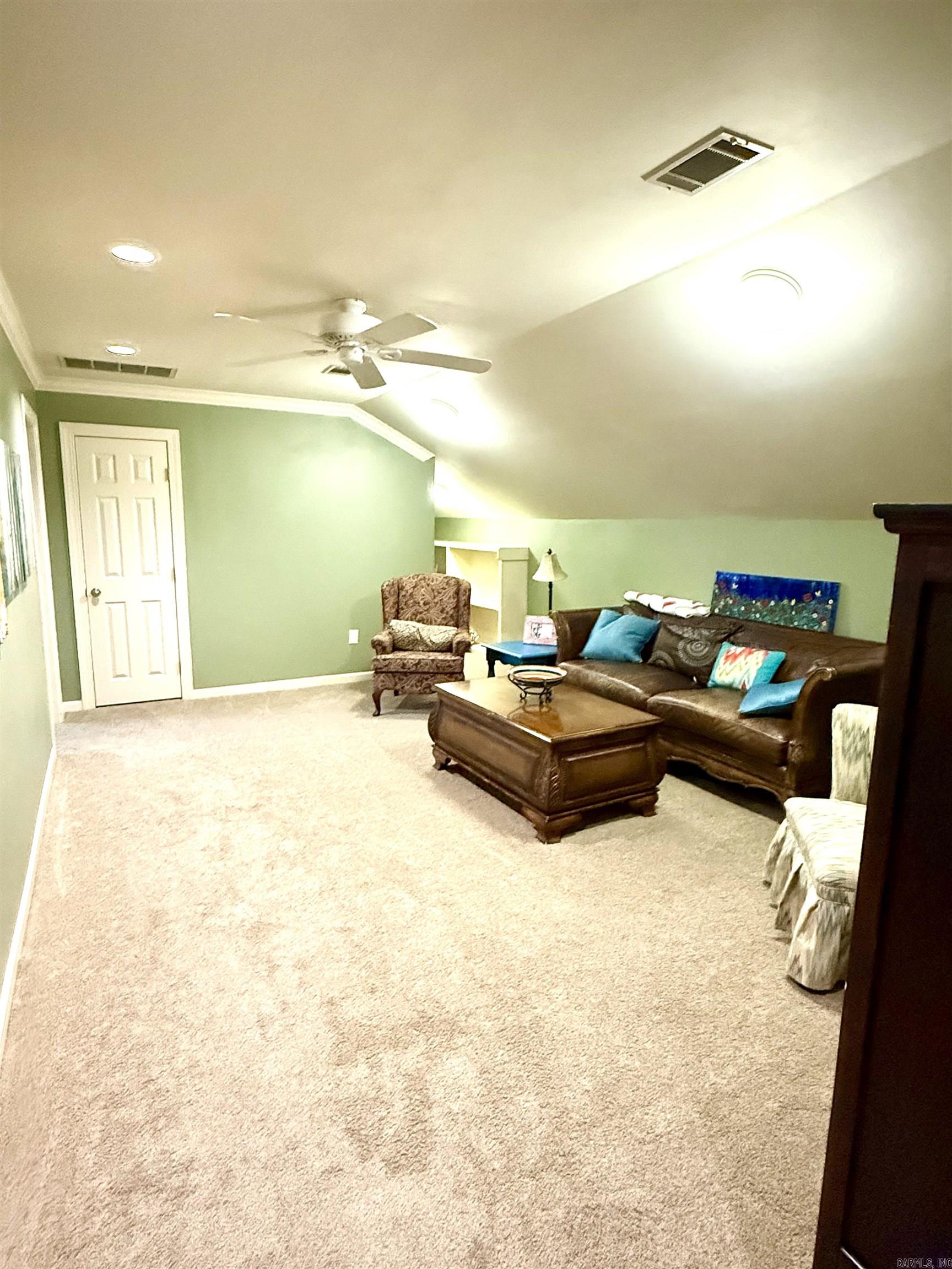 3 Edgehill Property Photo 37