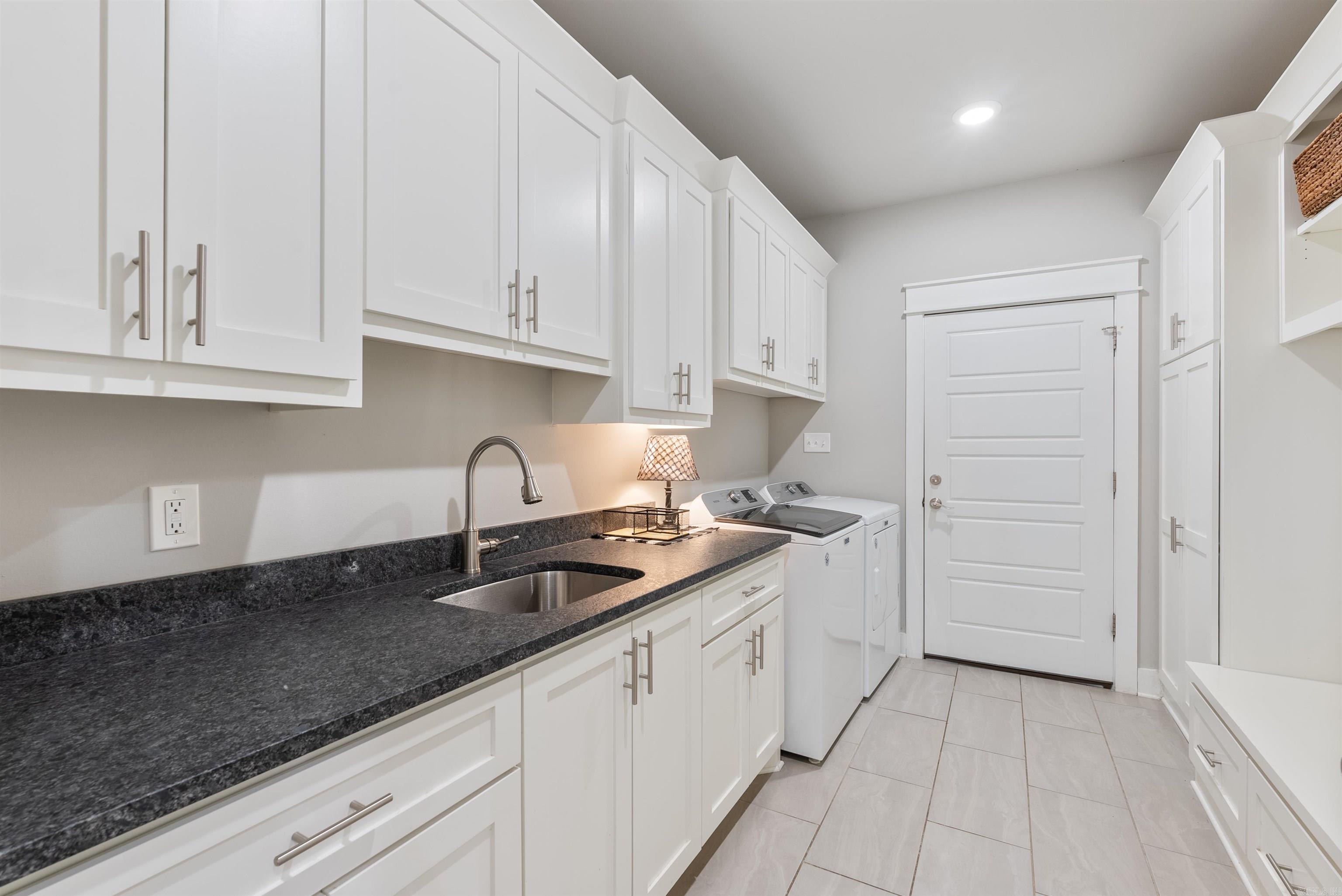 5304 Bentwater Drive Property Photo 32