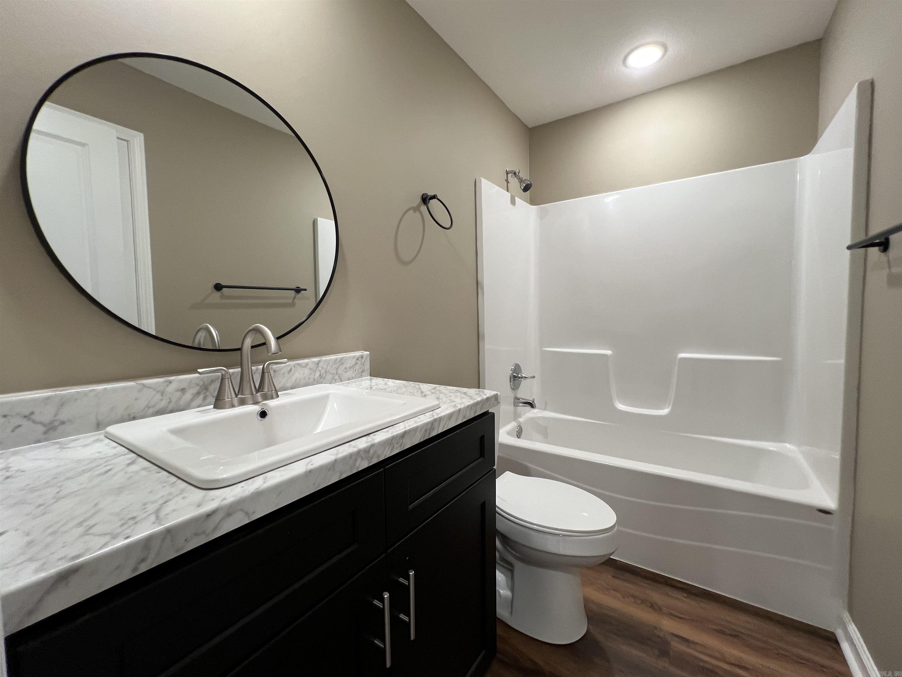 808 Dwight Street Property Photo 23