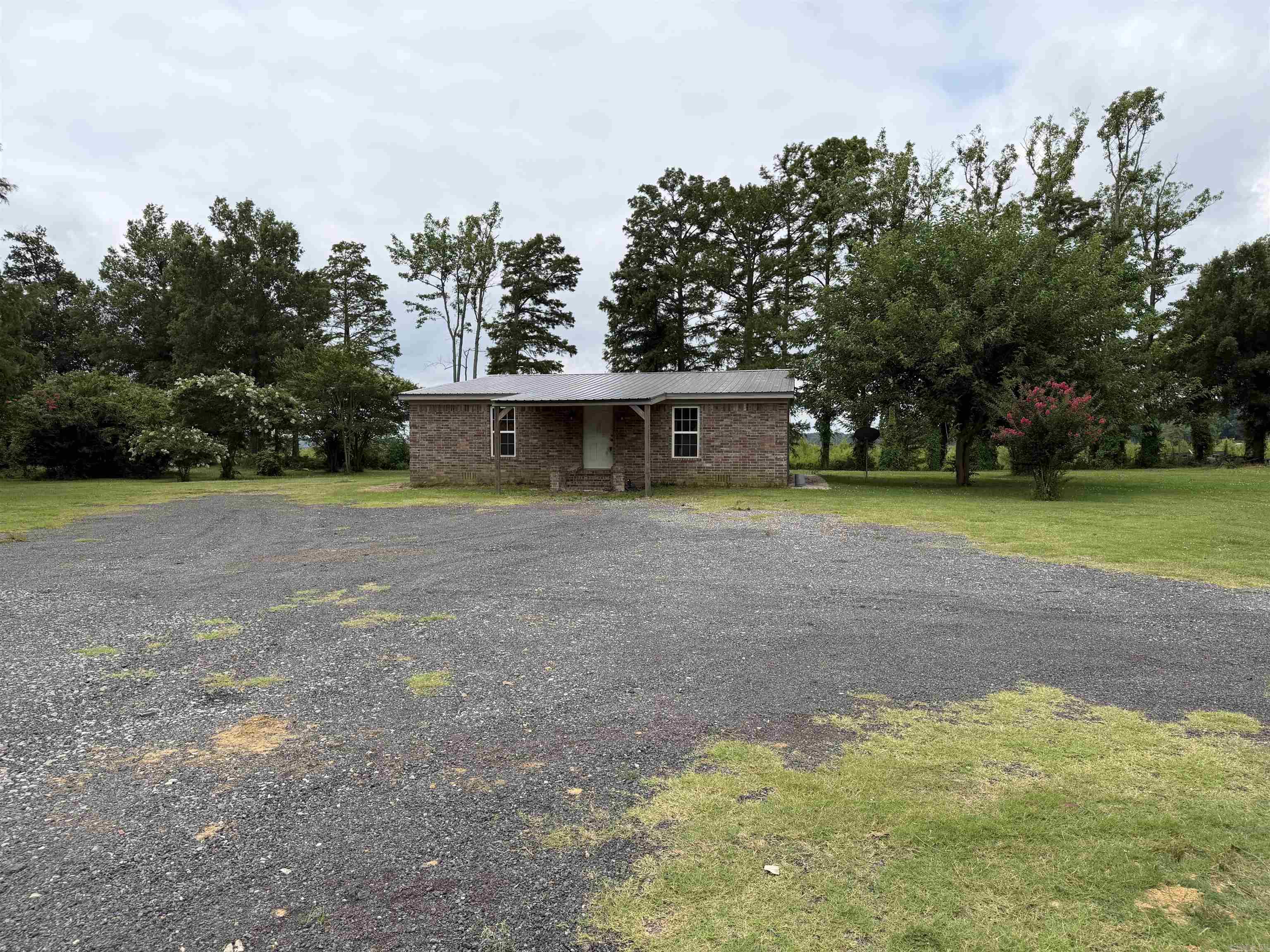 26 Mountain Air Drive Property Photo 1