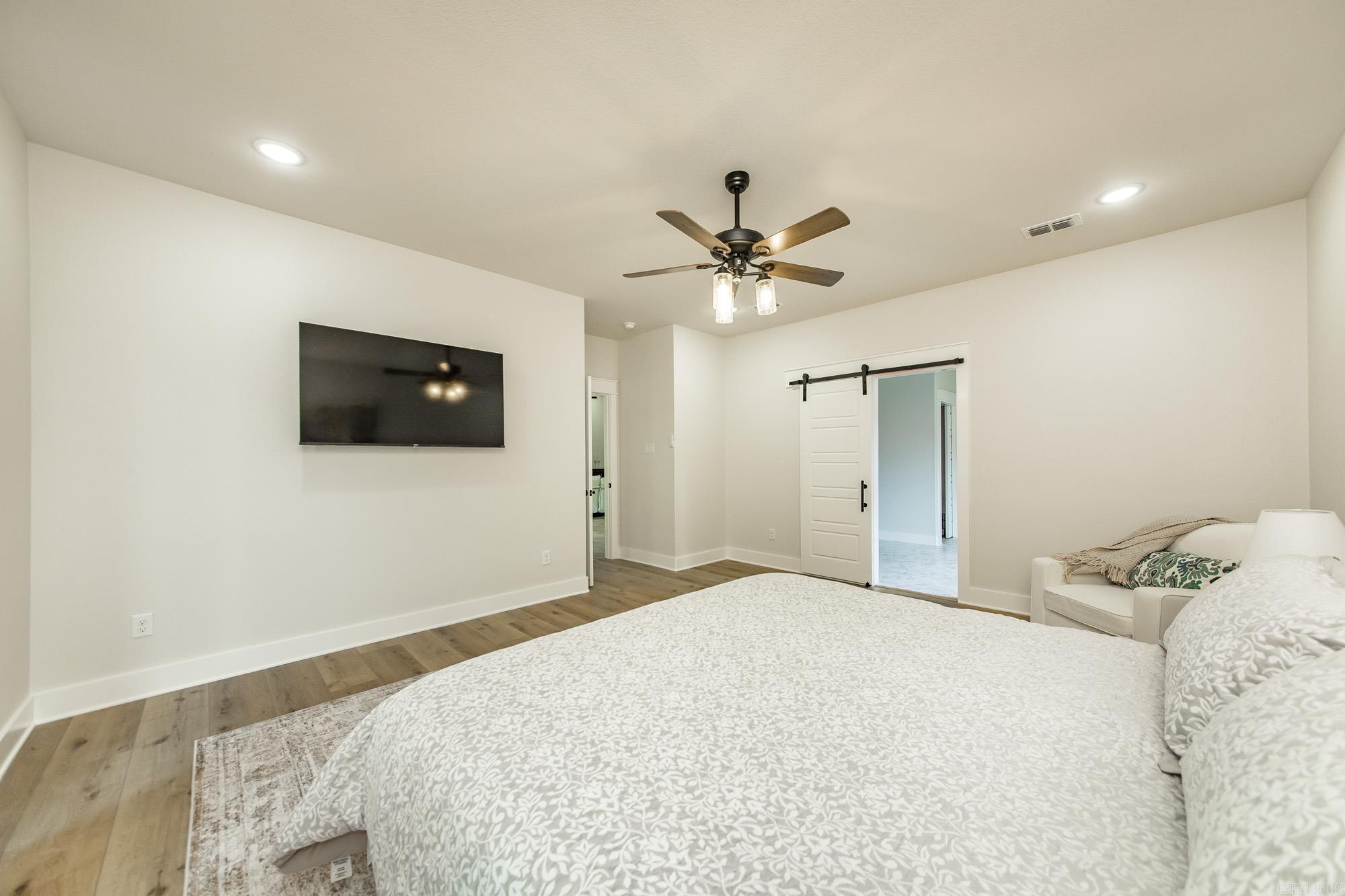 79 Hawks Circle Property Photo 12