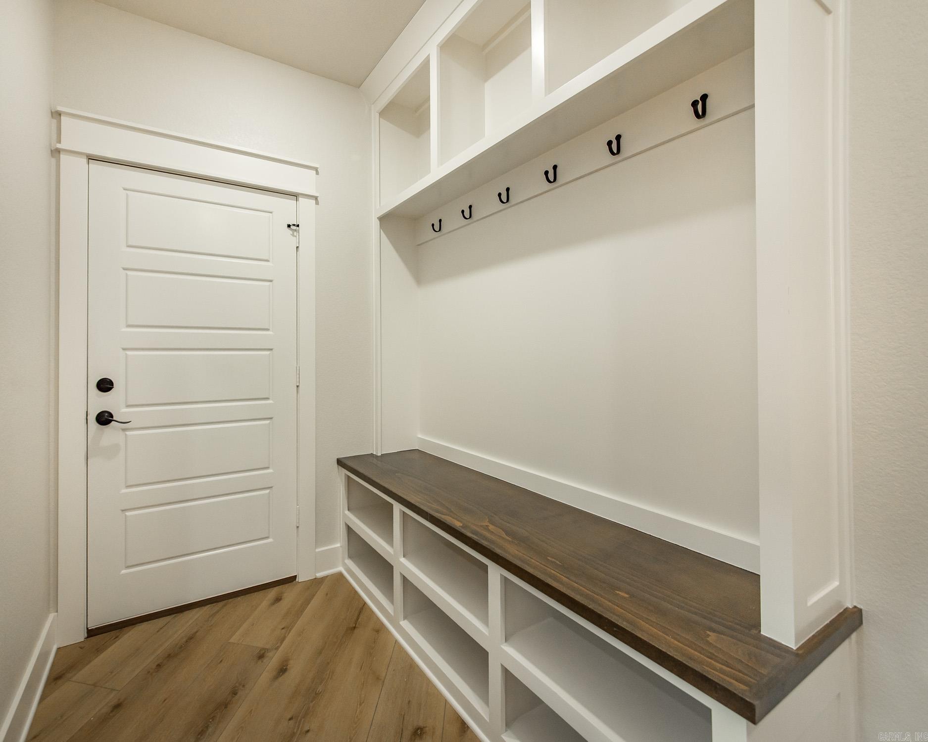 79 Hawks Circle Property Photo 30