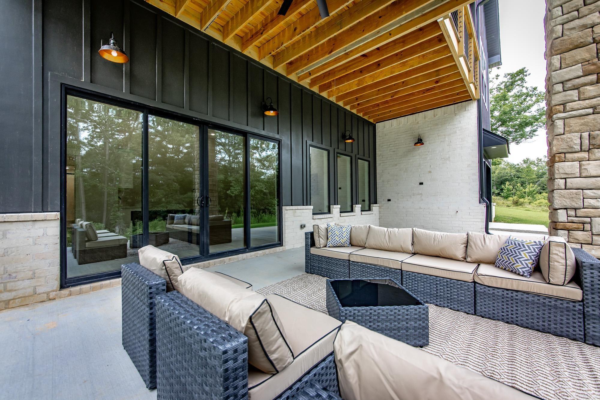 79 Hawks Circle Property Photo 42