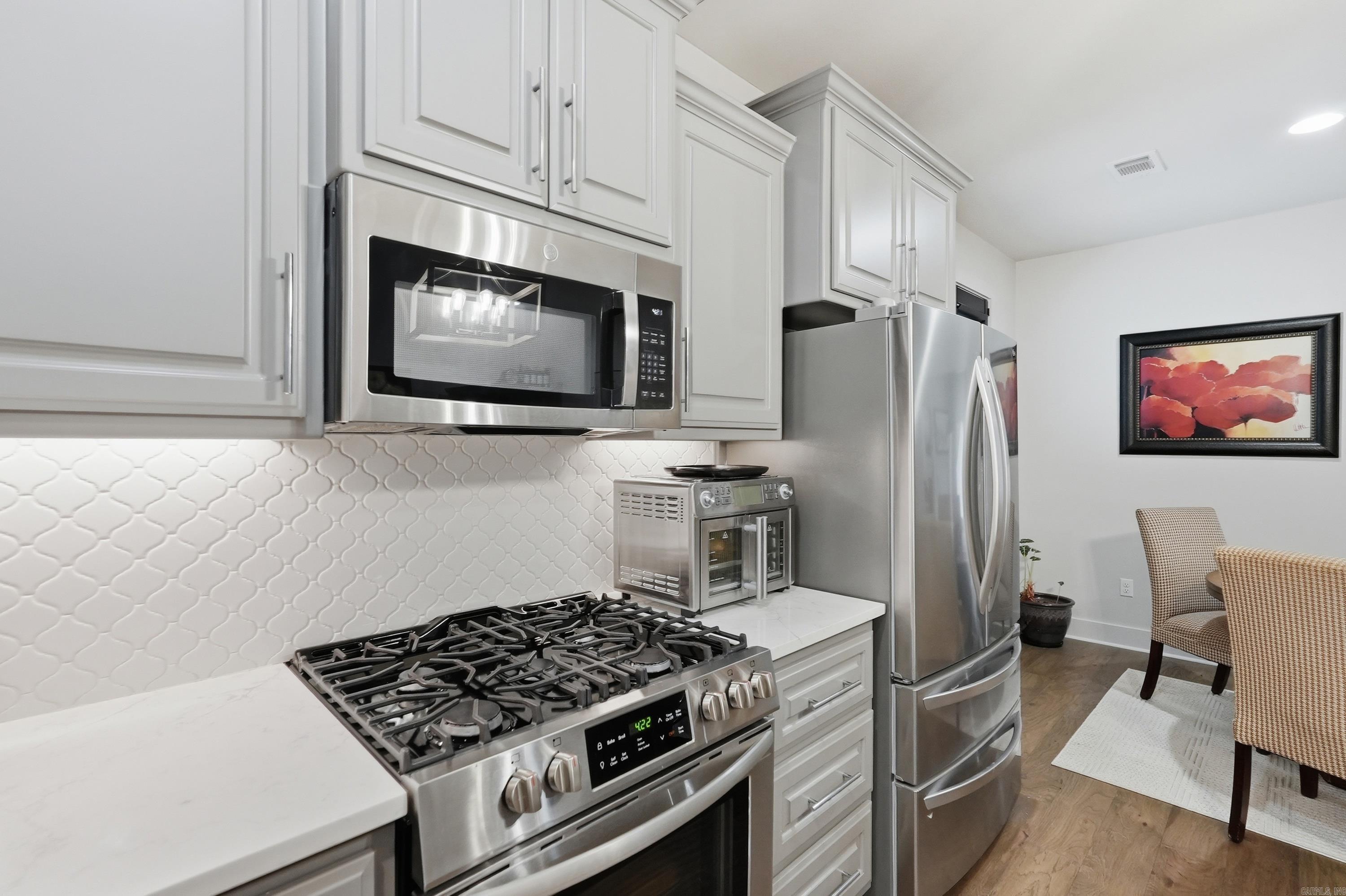 810 Atkins Road Property Photo 17