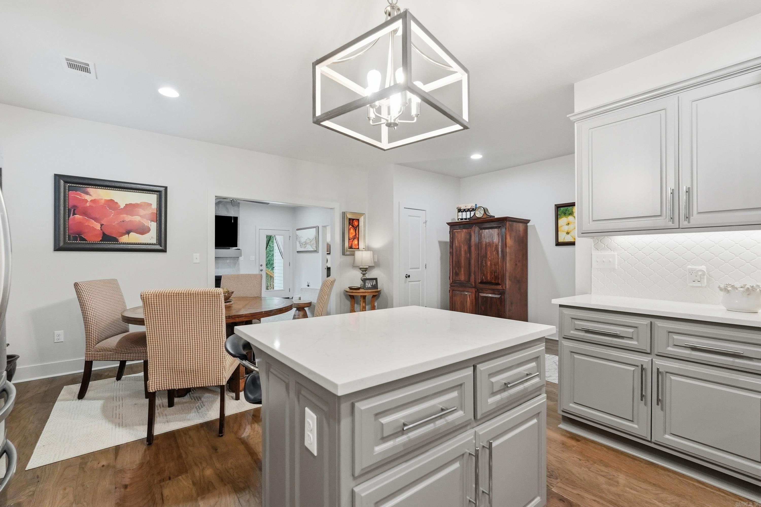 810 Atkins Road Property Photo 18