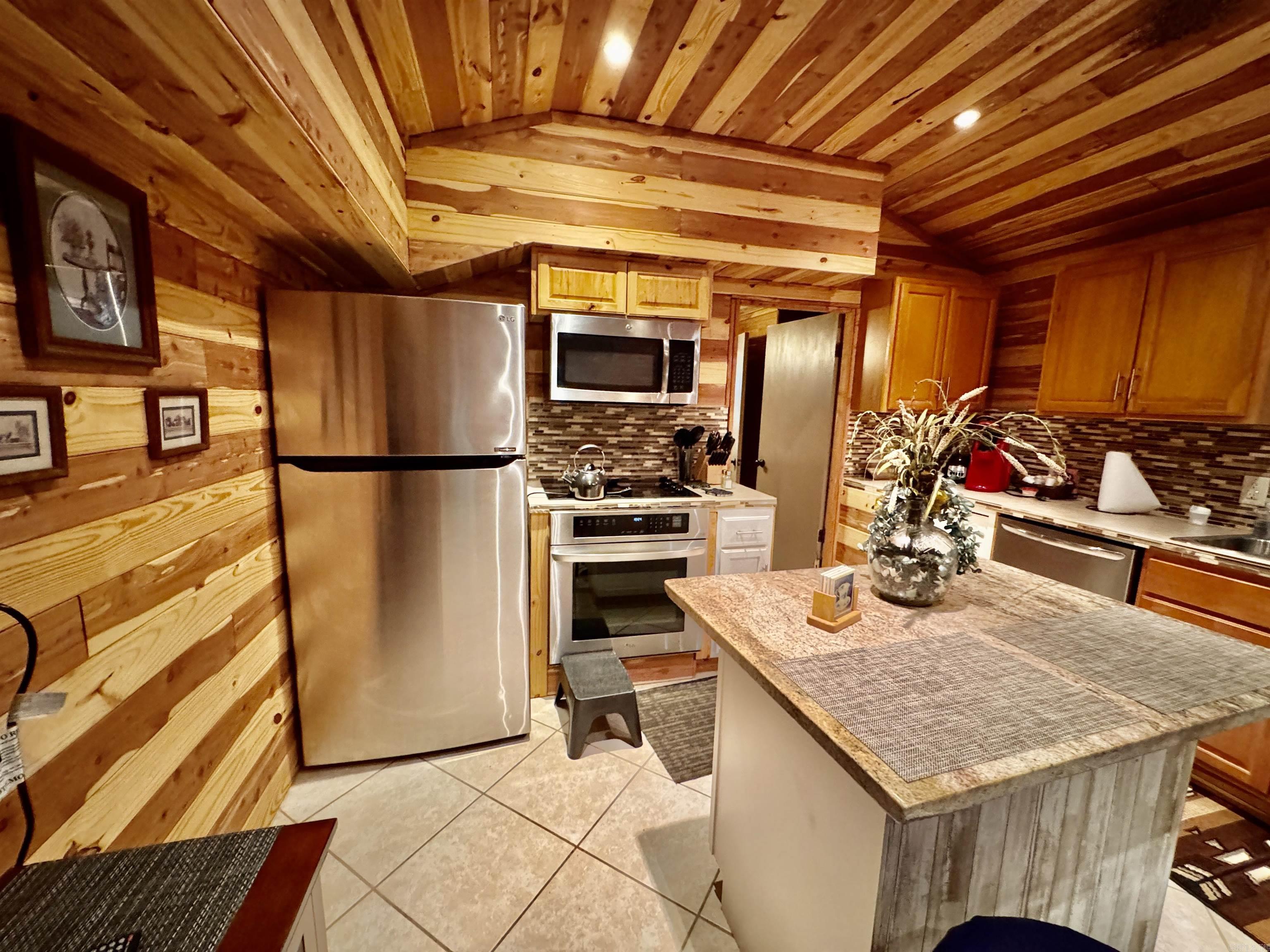 357 Belle Terre Drive Property Photo 4