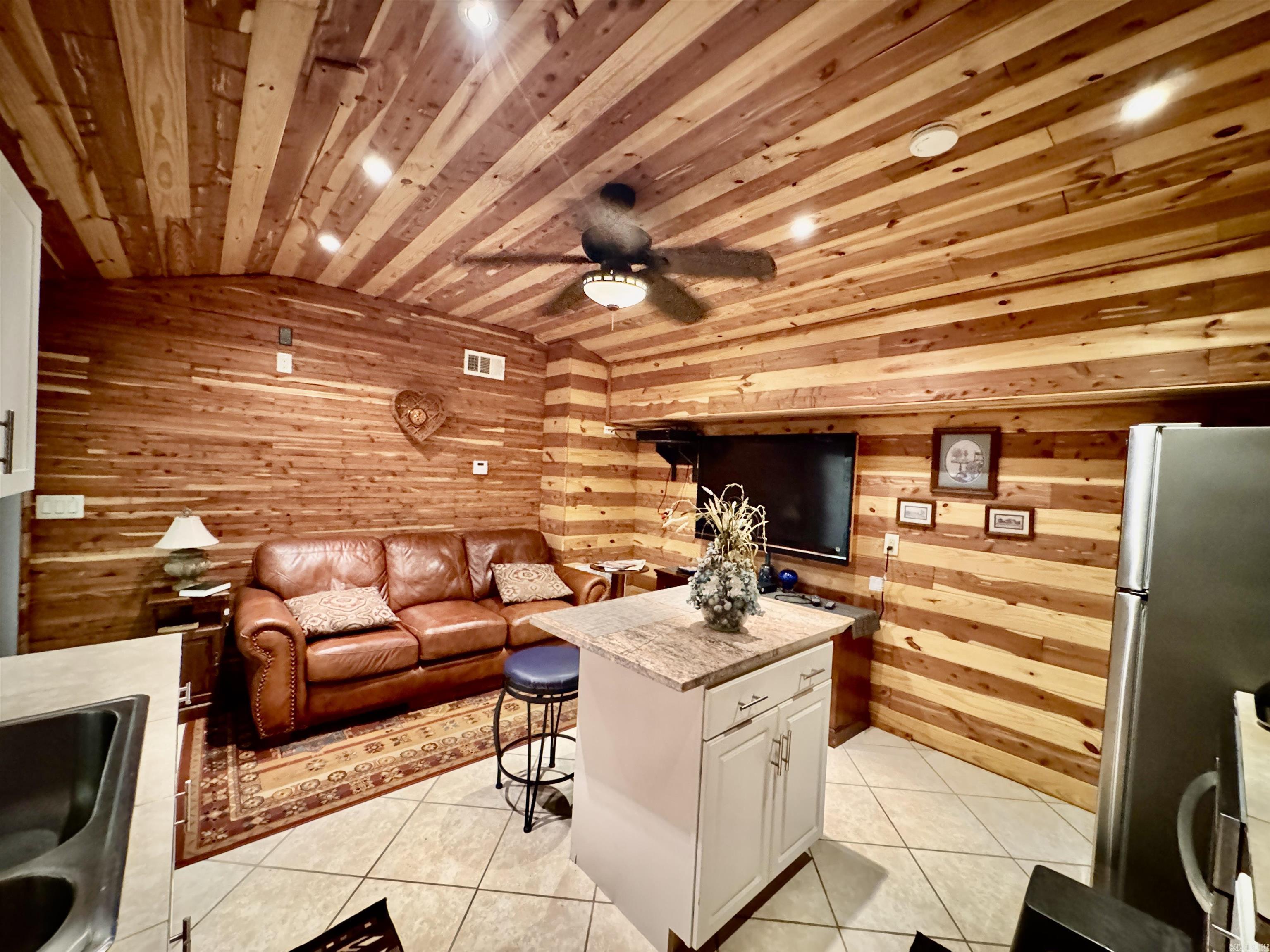 357 Belle Terre Drive Property Photo 15