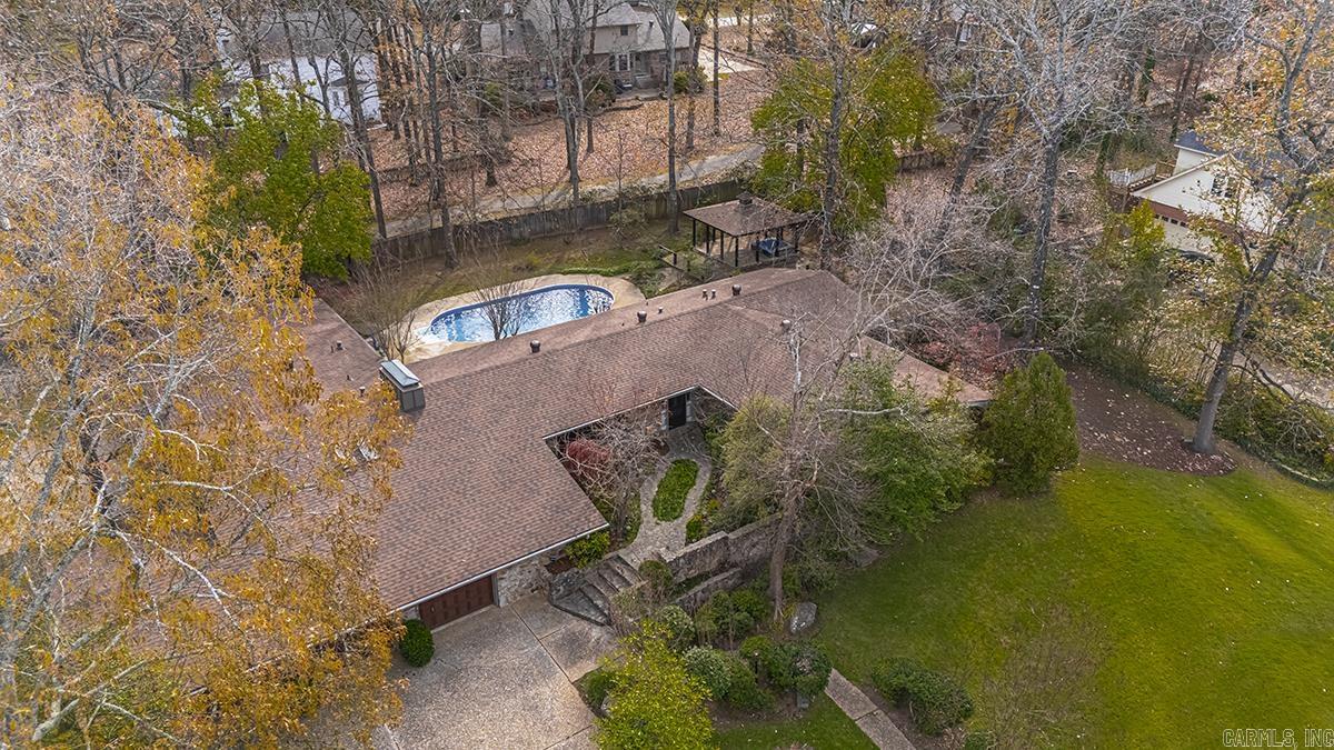 12 Club Manor Property Photo 1