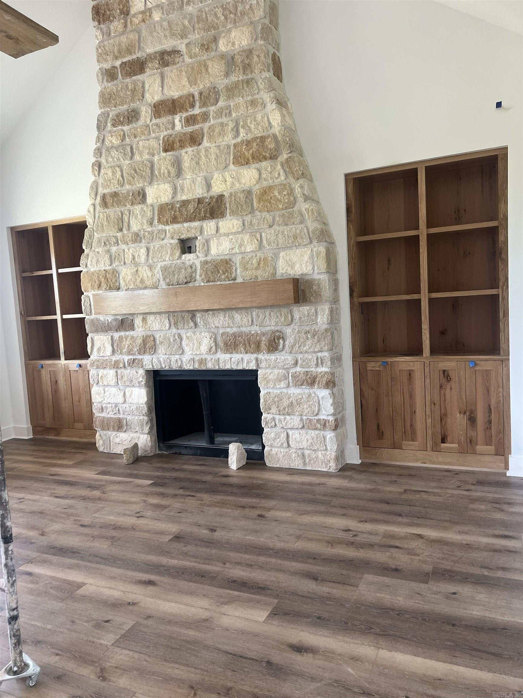236 Castleberry Road Property Photo 4