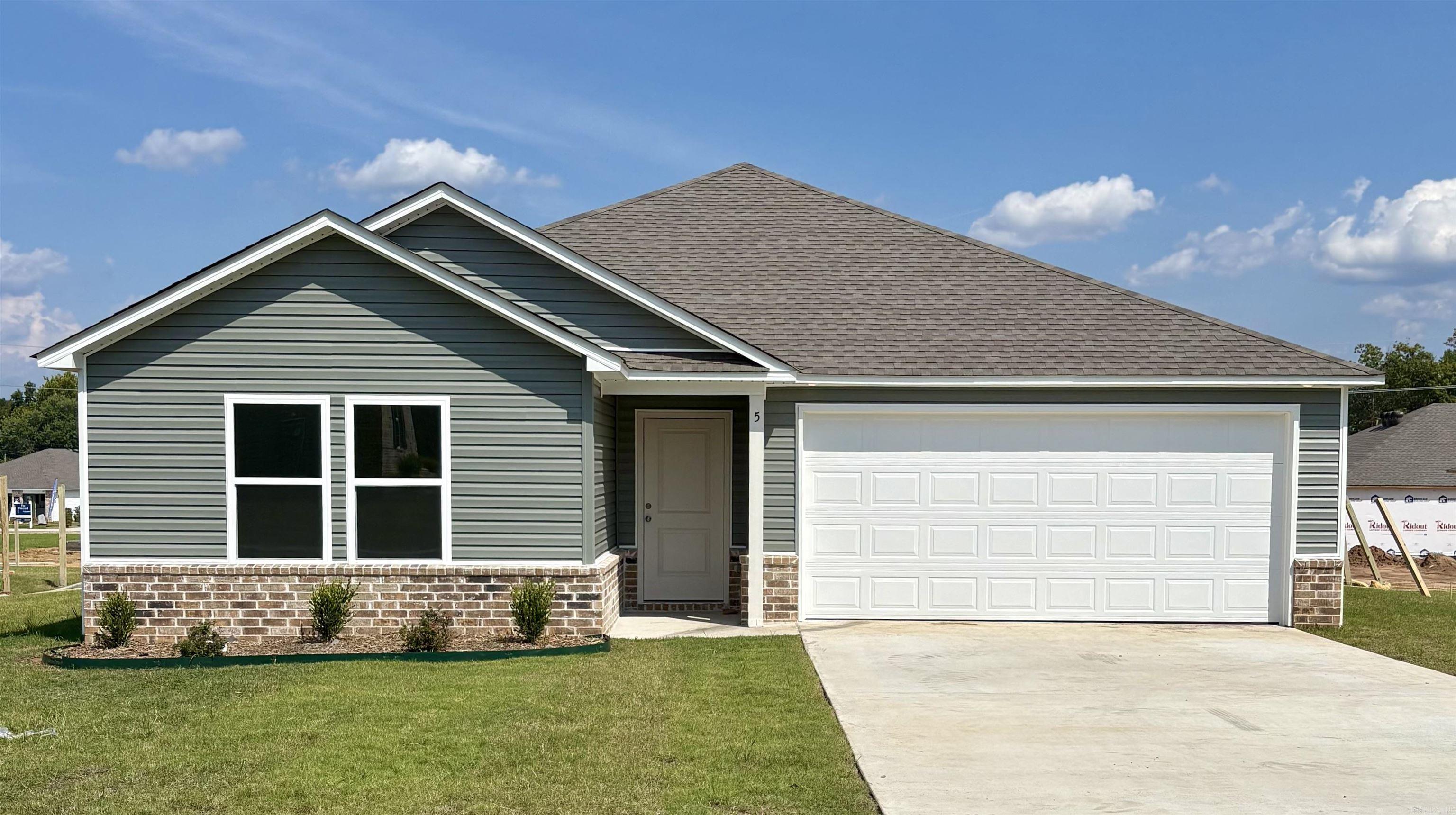 5 Cabernet Way Property Photo 1