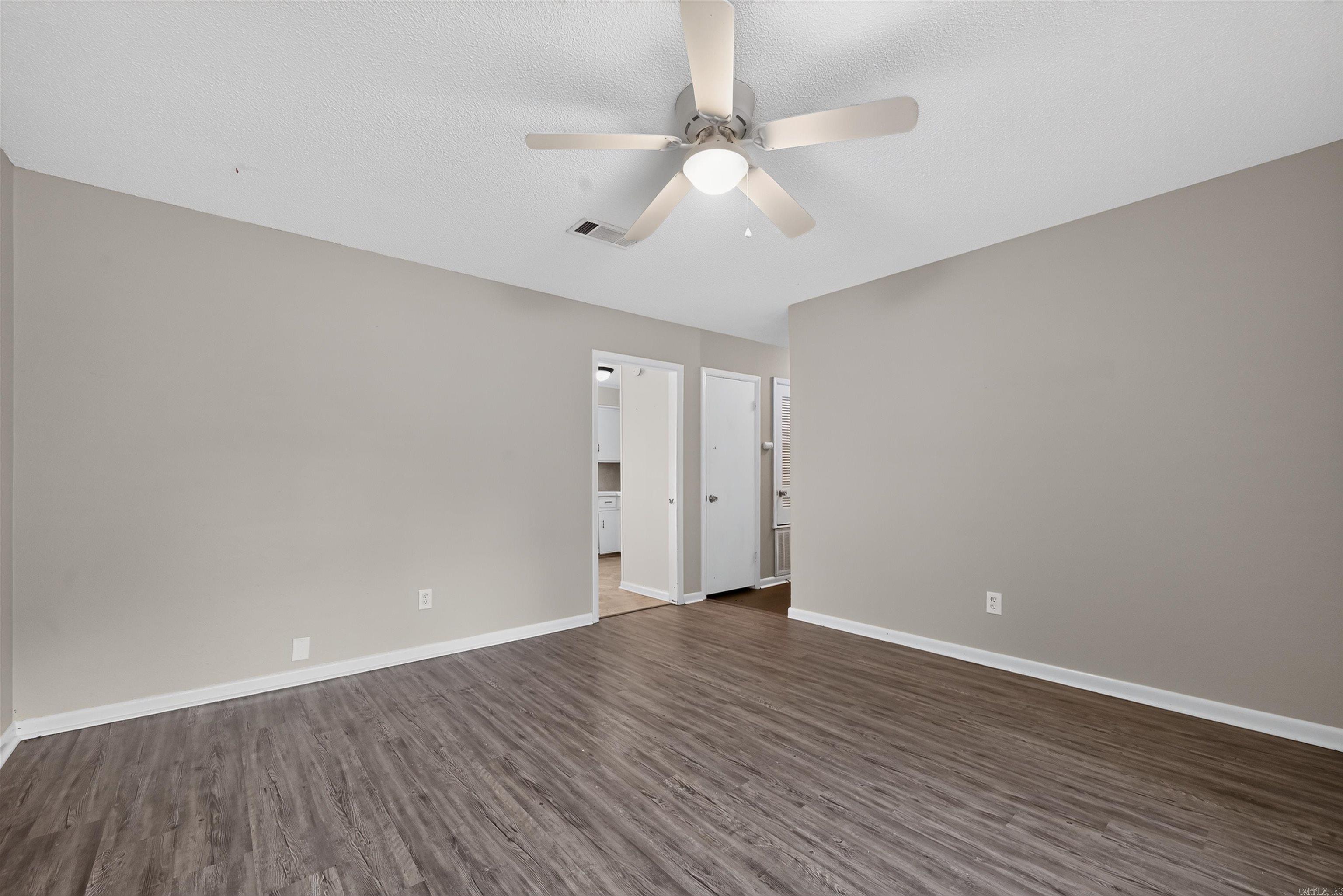 208 Hilda Street Property Photo 13