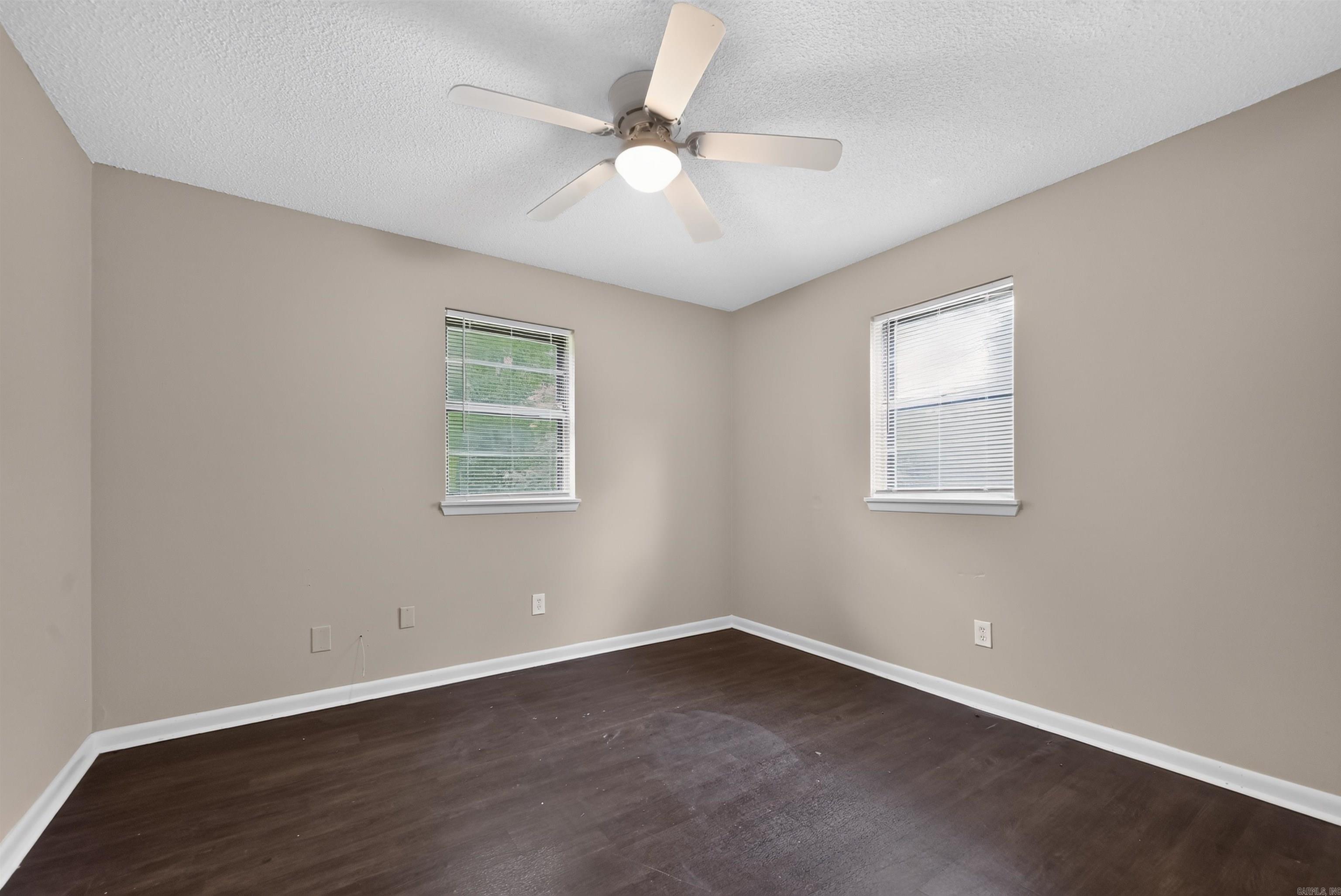 208 Hilda Street Property Photo 24