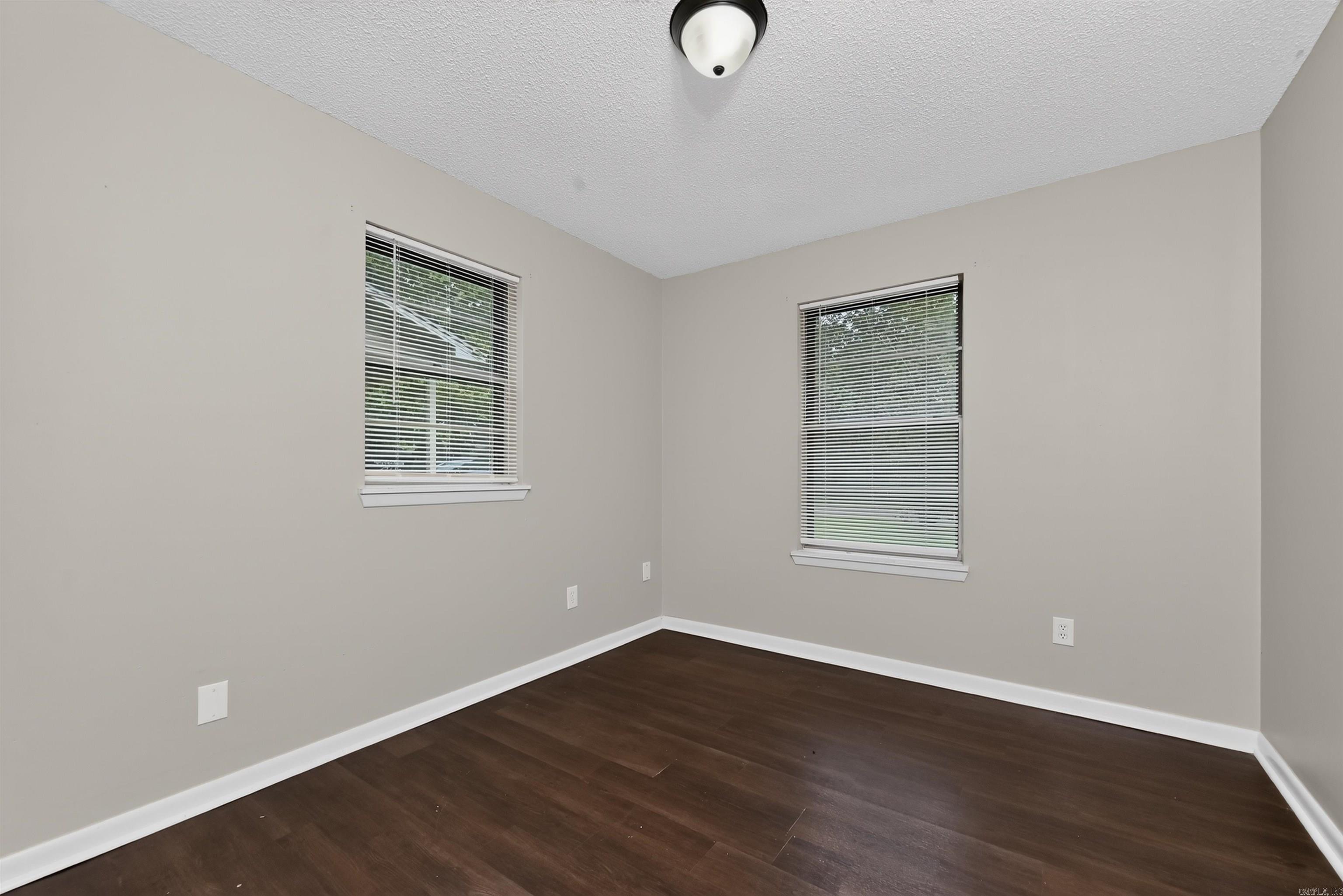 208 Hilda Street Property Photo 27