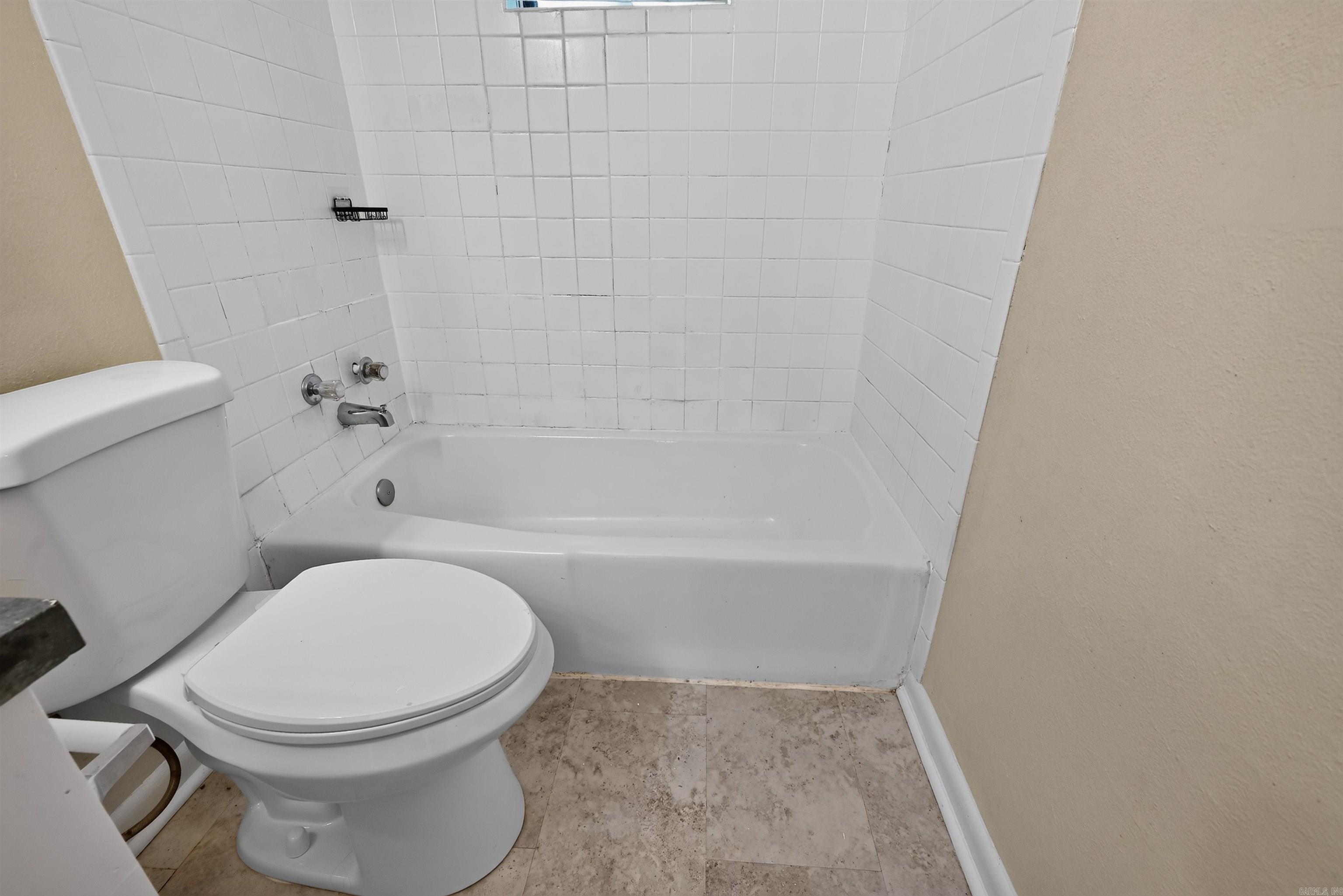 208 Hilda Street Property Photo 31